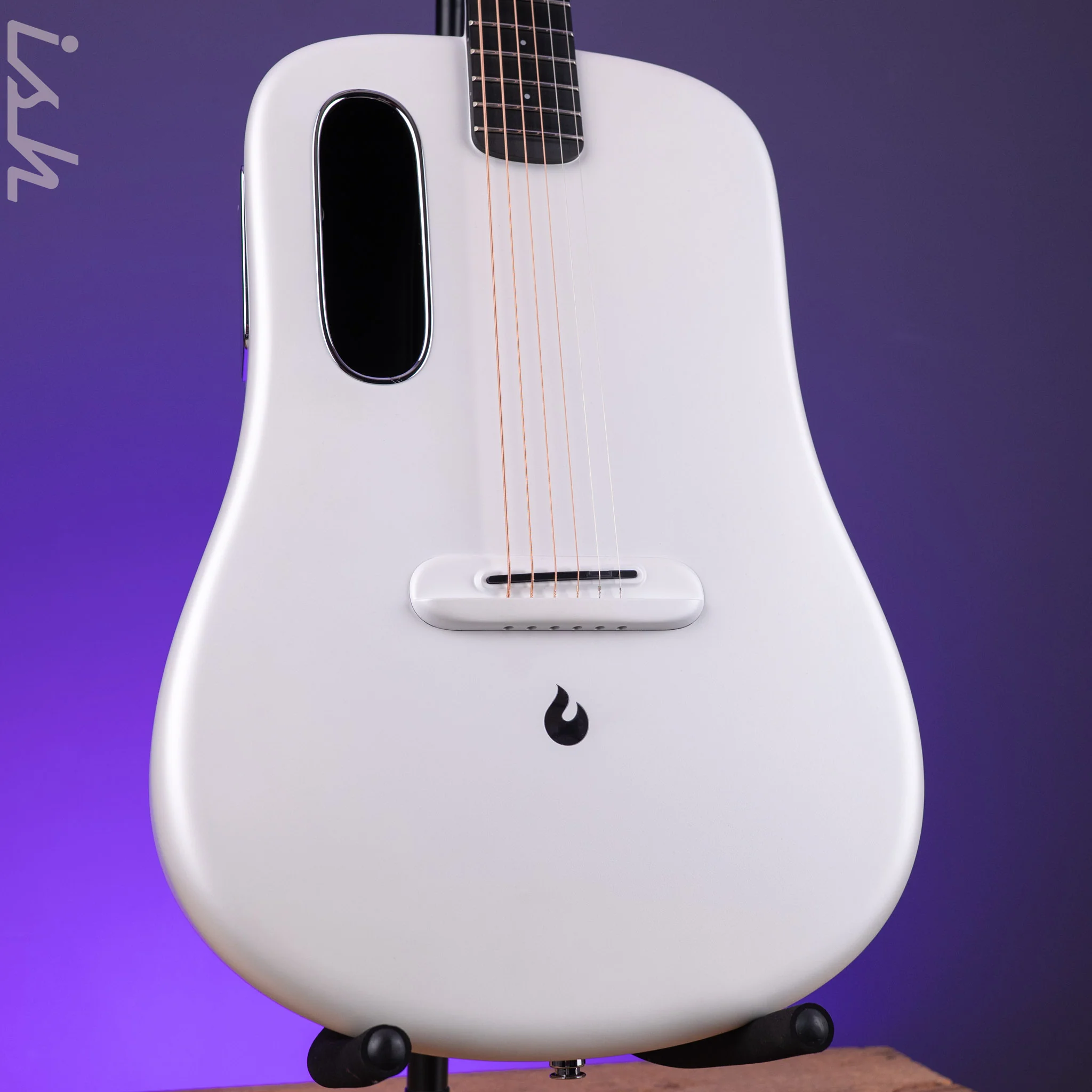 2023 LAVA ME 4 Carbon 38" Smart Acoustic-Electric Guitar White (w/ Airflow Bag)