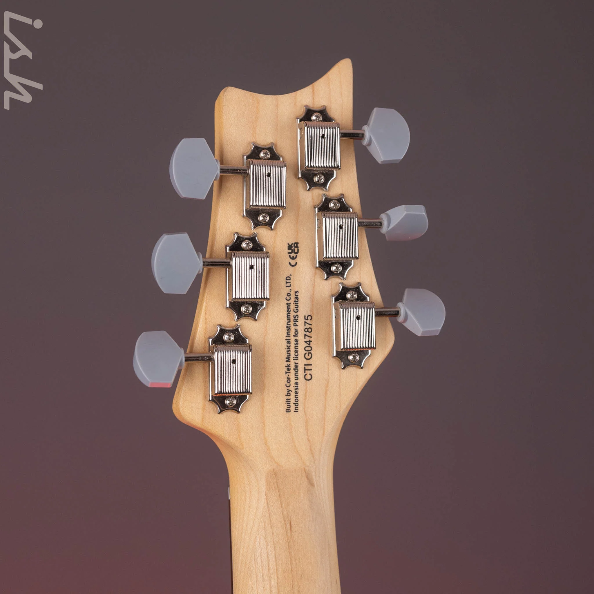 2024 PRS SE Silver Sky Lefty Stone Blue - Rosewood Board - Image 10