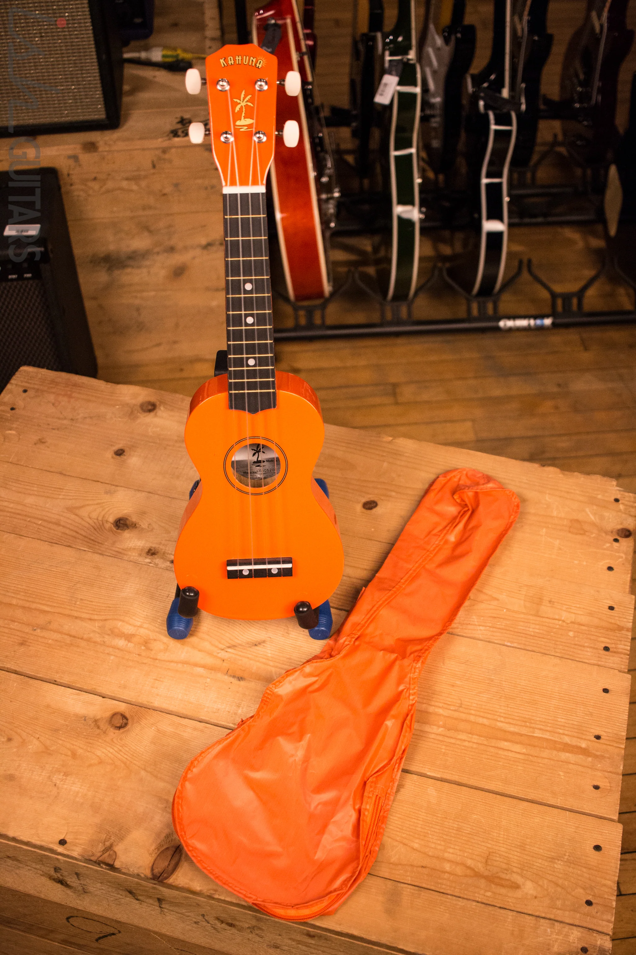 Kahuna Ukulele Orange - Image 4