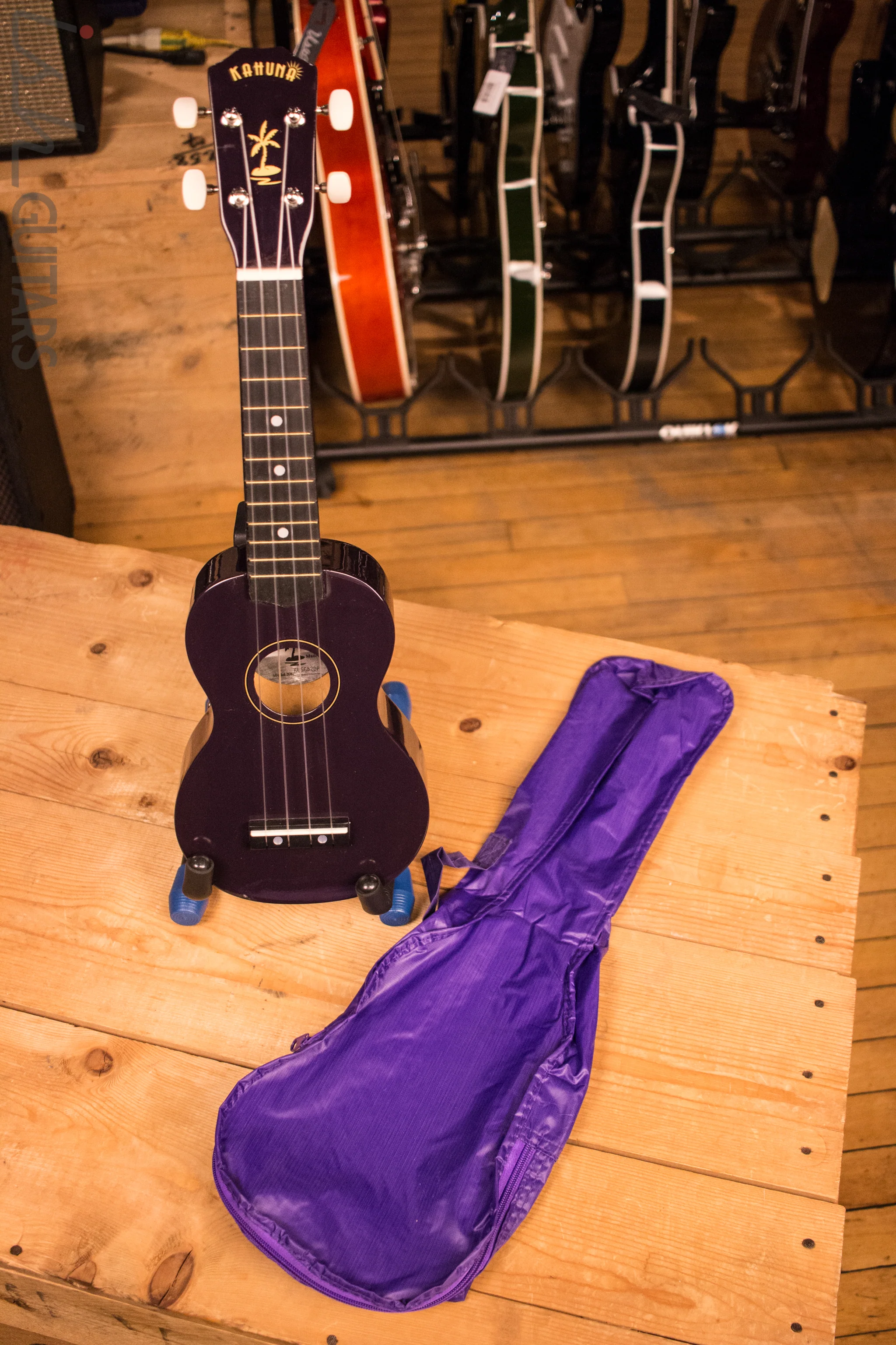 Kahuna Ukulele Deep Purple - Image 4