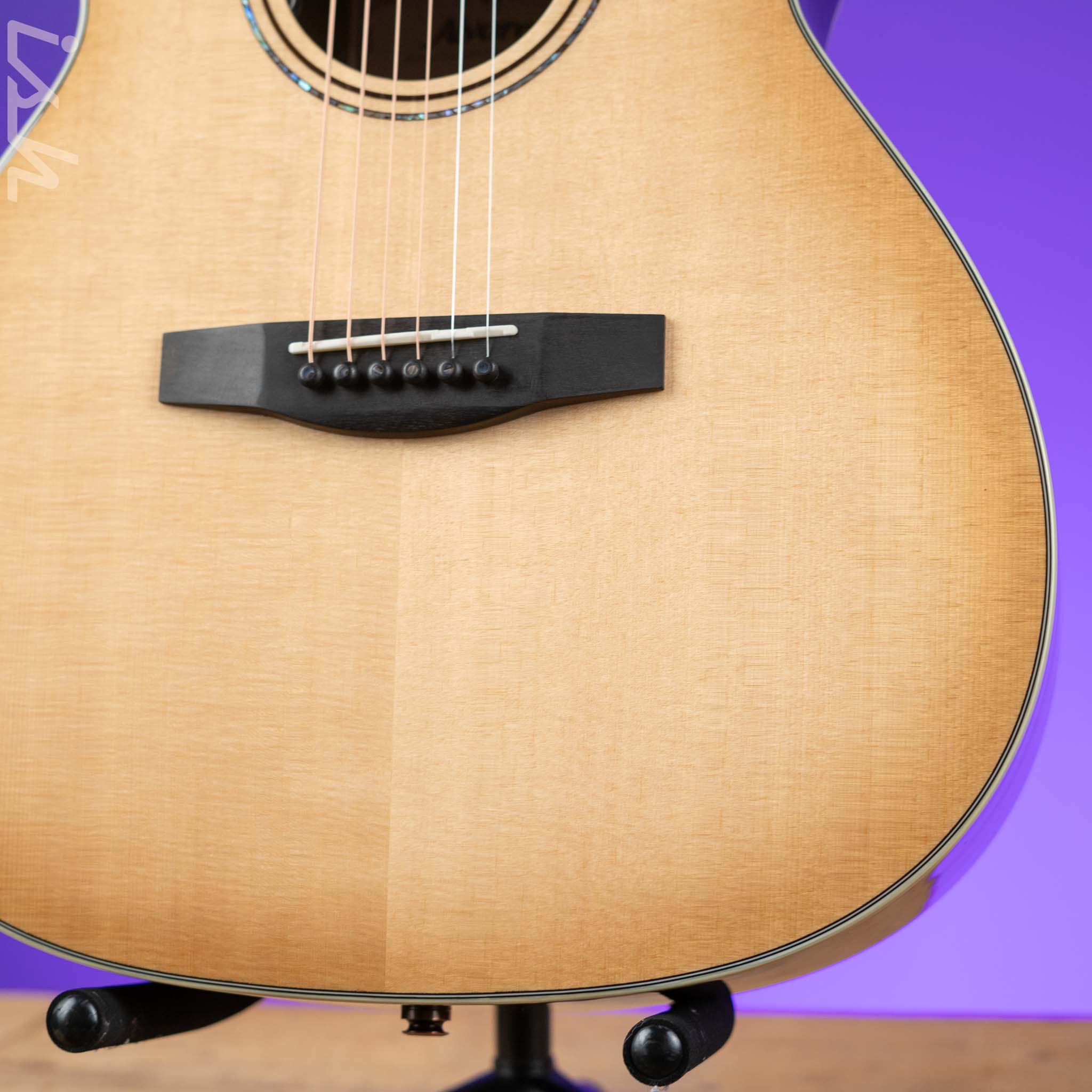 Alvarez LF70e Laureate 70 Folk/OM Acoustic-Electric Guitar - Daybreak - Image 4