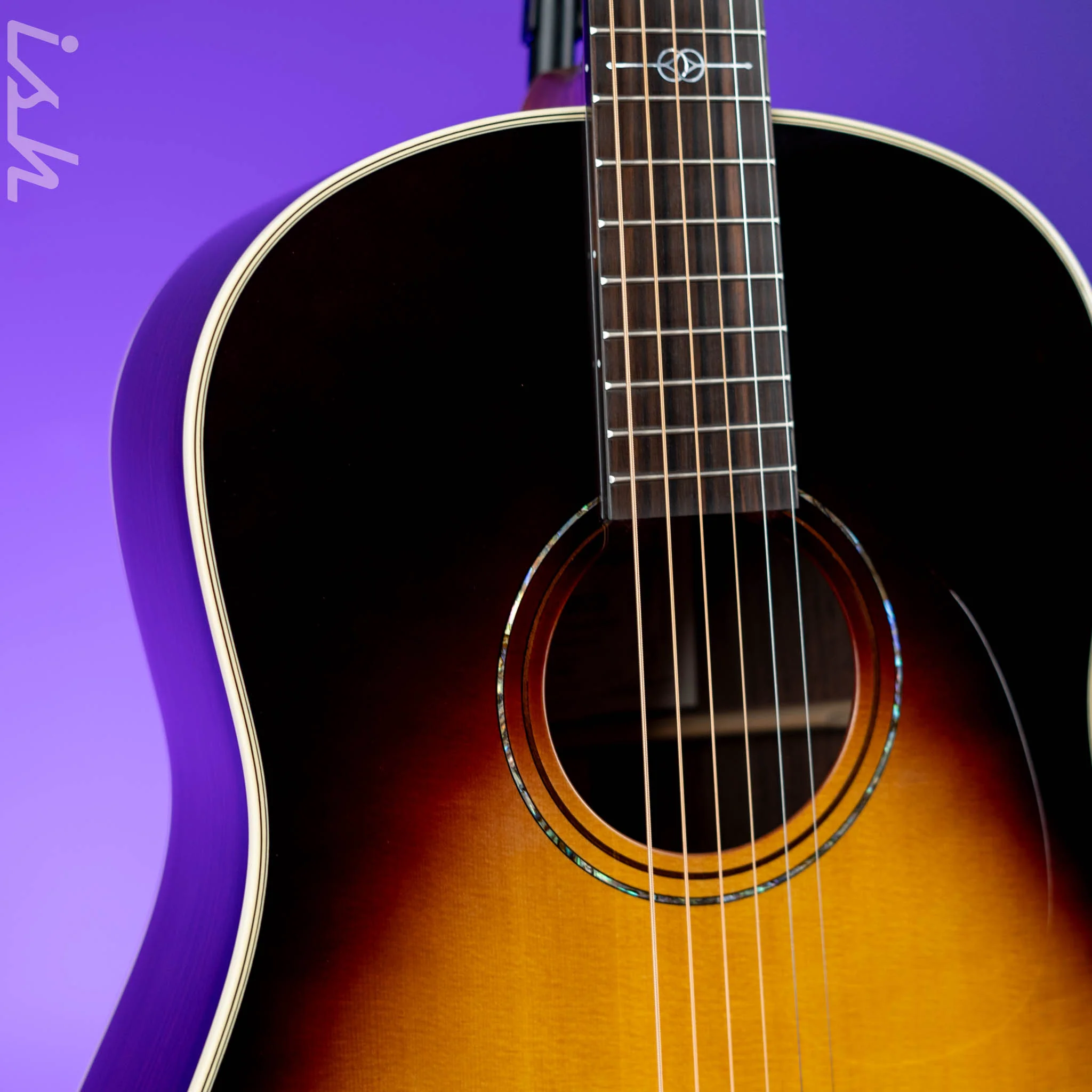 Alvarez Yairi Masterworks DYMR70SB Dreadnought Slope Shoulder Sunburst - Image 3