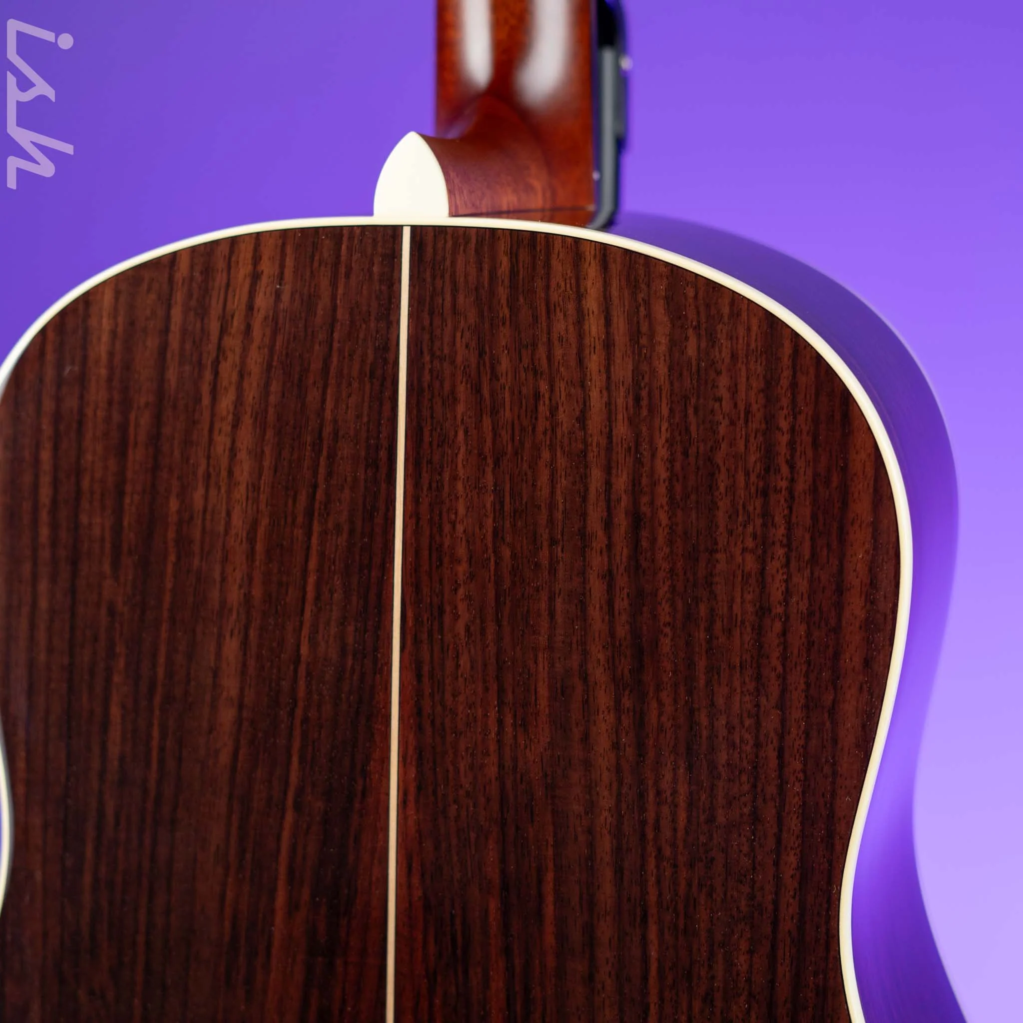 Alvarez Yairi Masterworks DYMR70SB Dreadnought Slope Shoulder Sunburst - Image 8