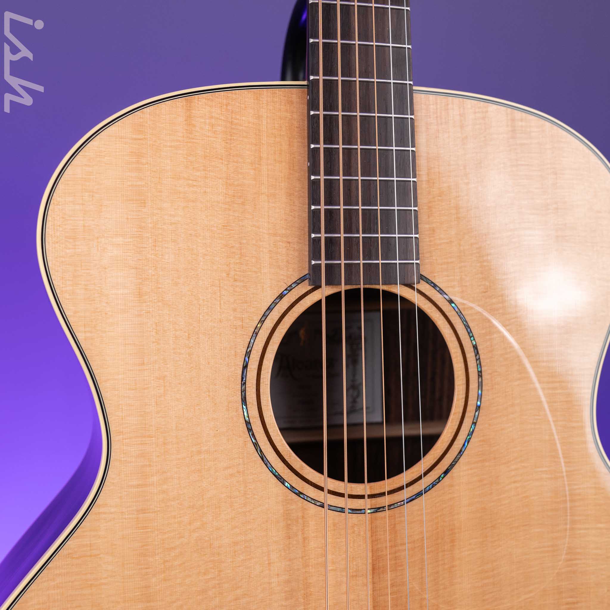 Alvarez Yairi YB70 Baritone Acoustic Guitar Natural - Image 3