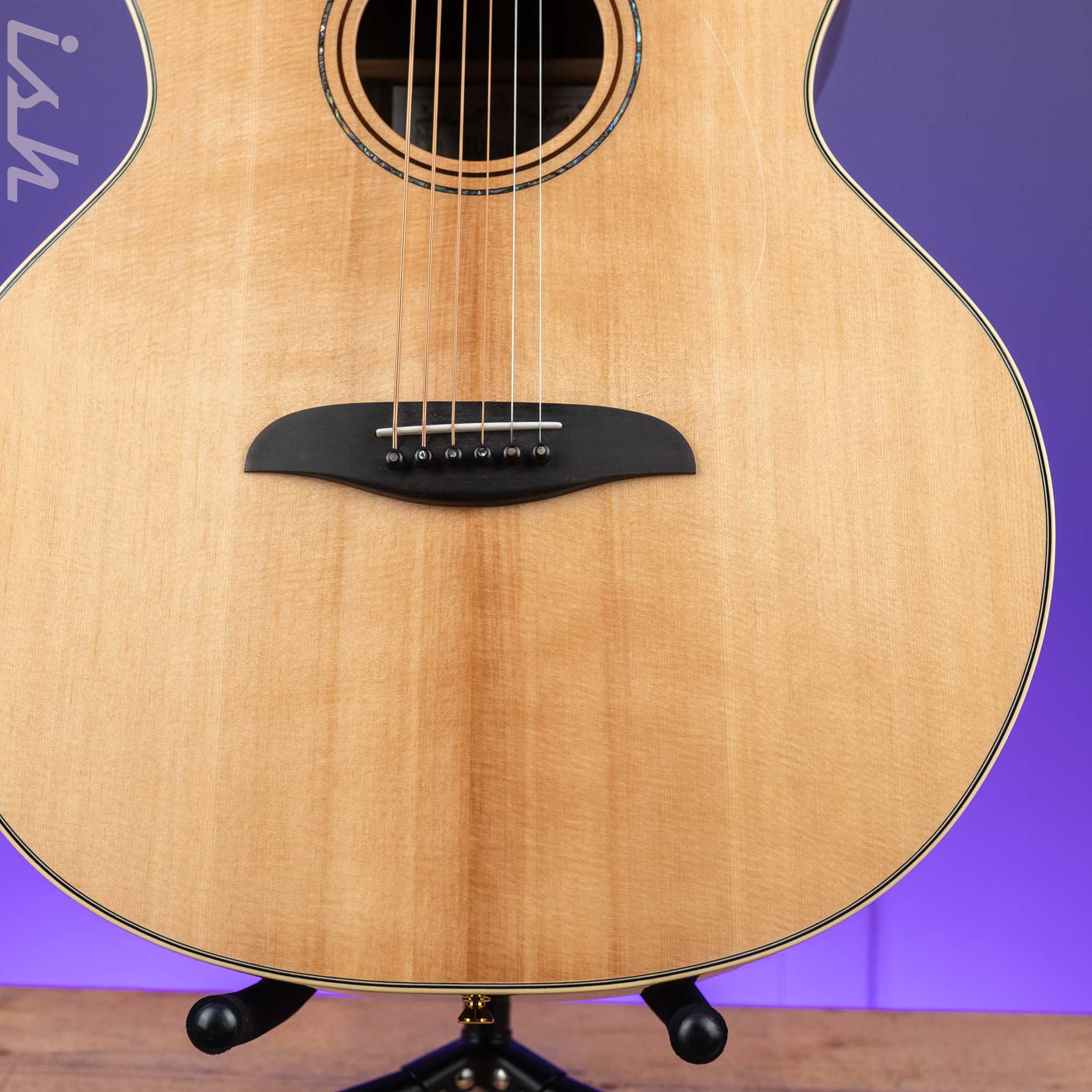 Alvarez Yairi YB70 Baritone Acoustic Guitar Natural - Image 4
