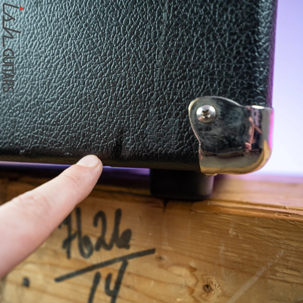 Ampeg SVT-212AV 2x12 Cabinet - Image 10