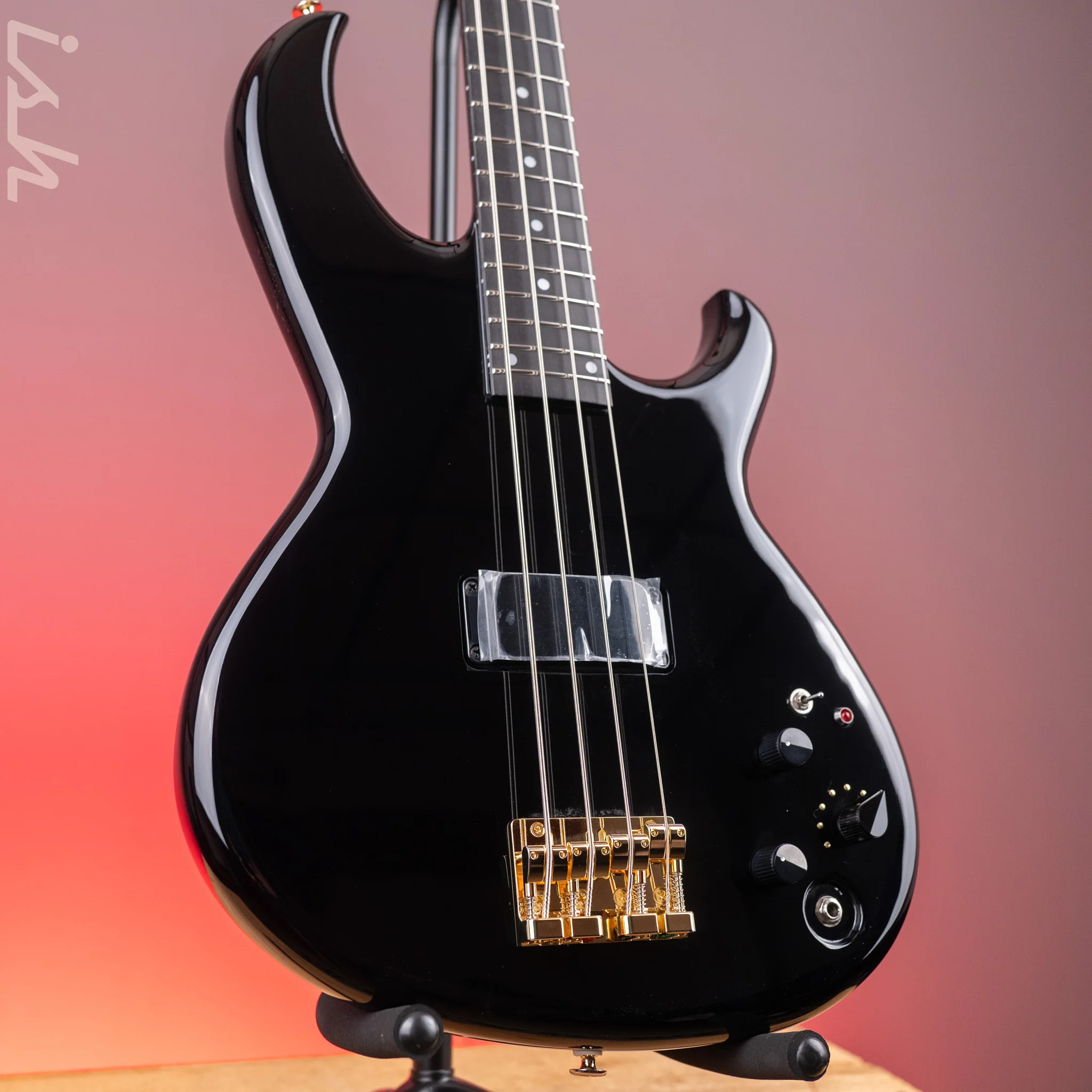 Aria Pro II SB-1000 4-String Bass Black
