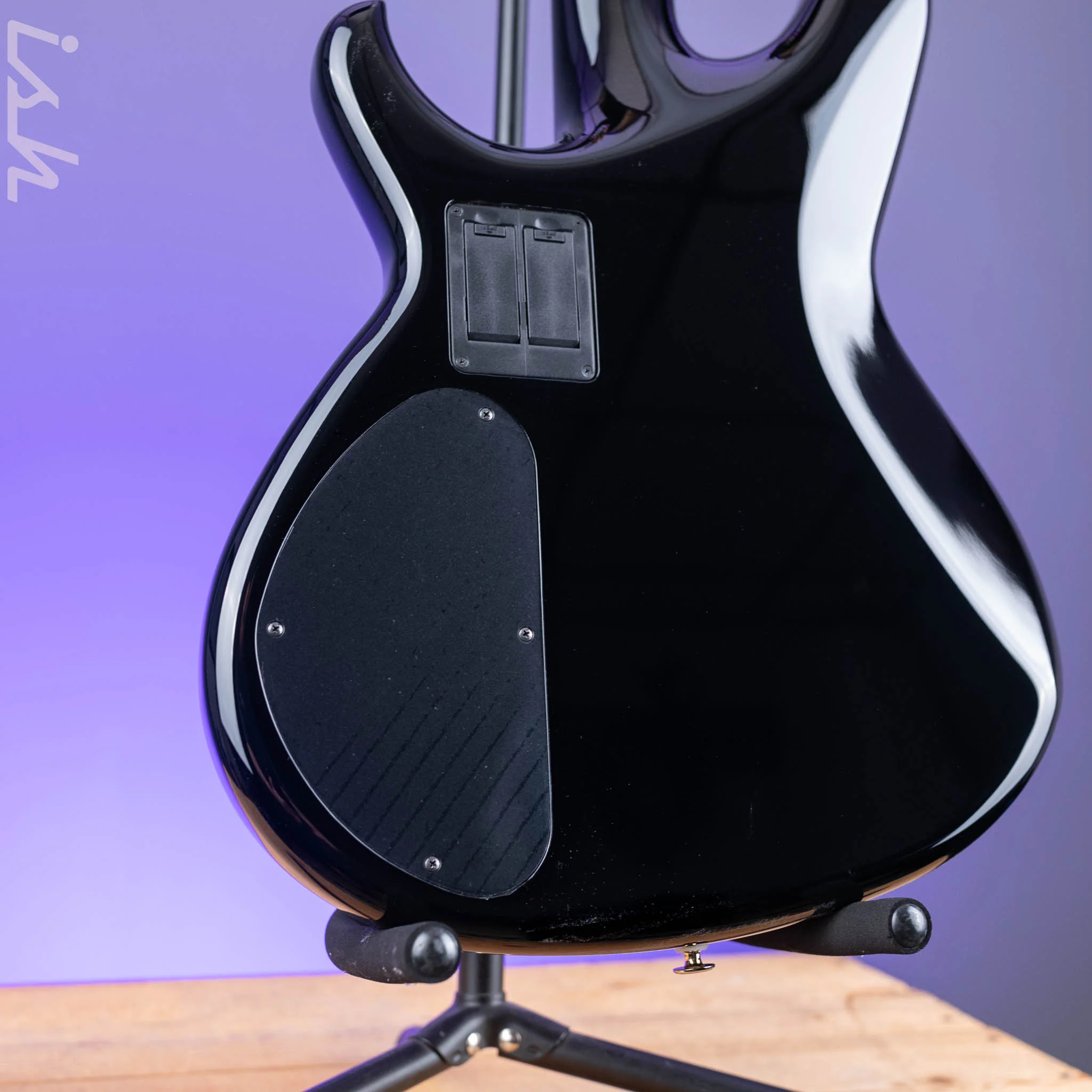 Aria Pro II SB-1000 4-String Bass Black - Image 9