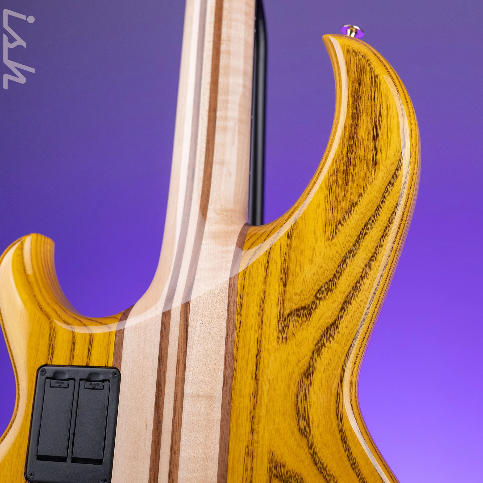 Aria Pro II SB-1000 4-String Bass Natural Oak - Image 8