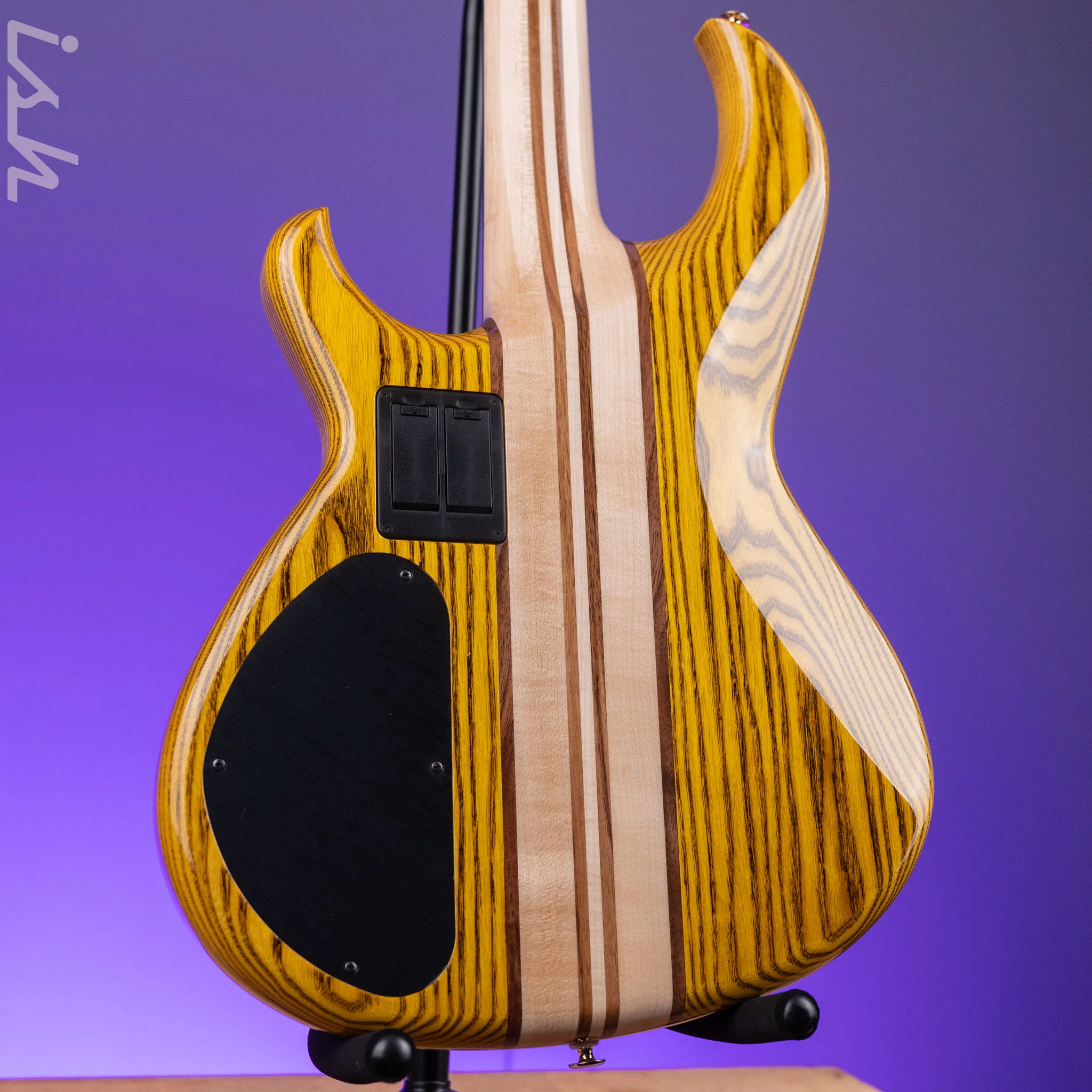 Aria Pro II SB-1000 4-String Bass Natural Oak - Image 7