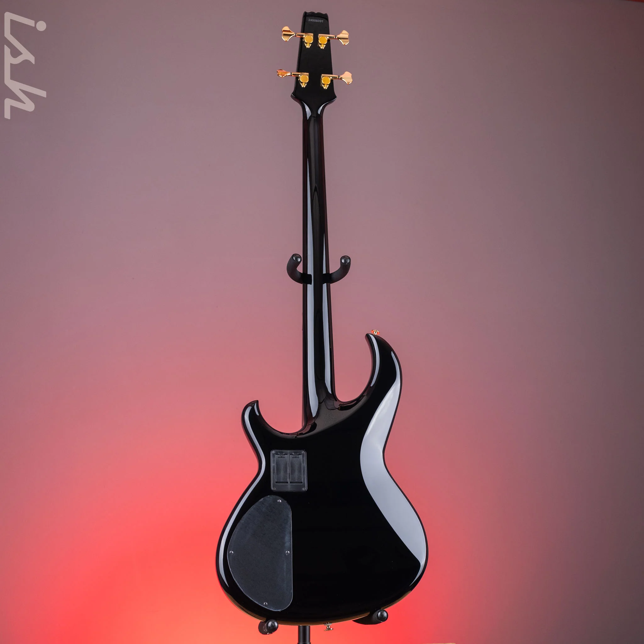 Aria Pro II SB-1000 4-String Bass Solid Black - Image 6