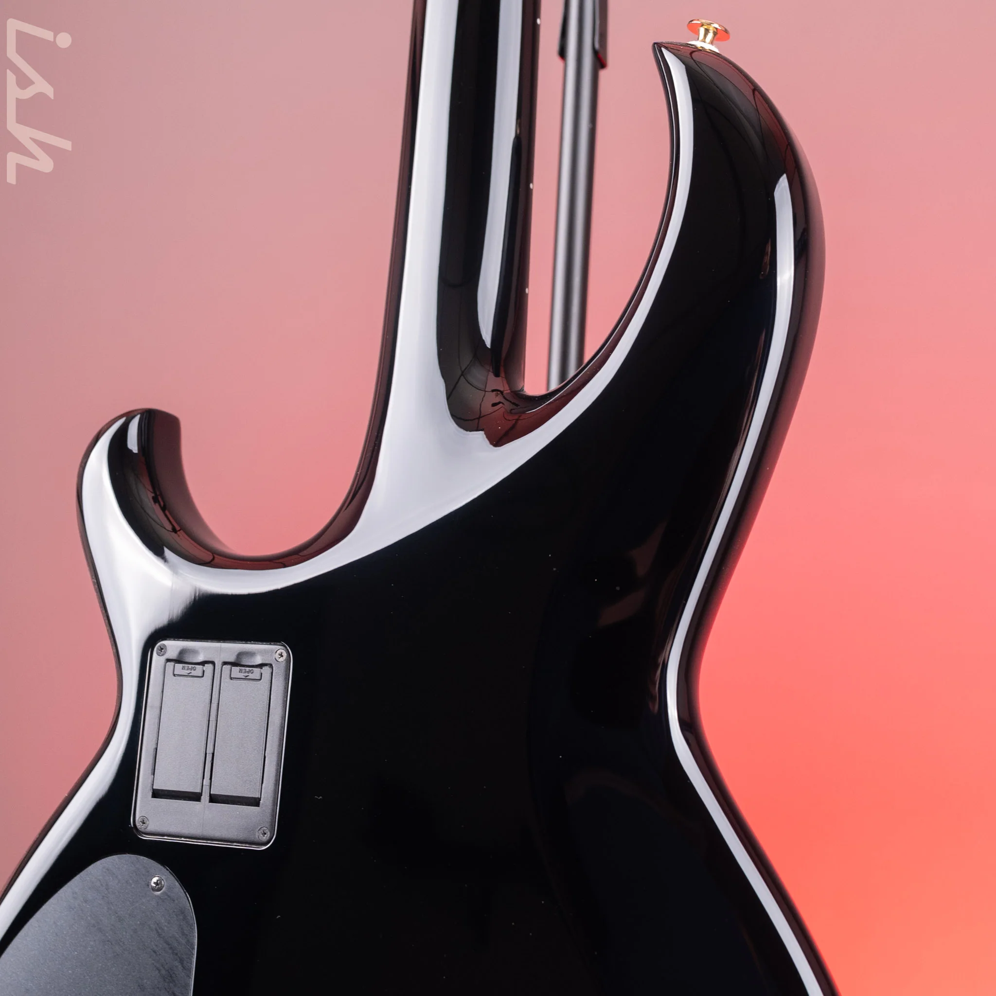 Aria Pro II SB-1000 4-String Bass Solid Black - Image 9