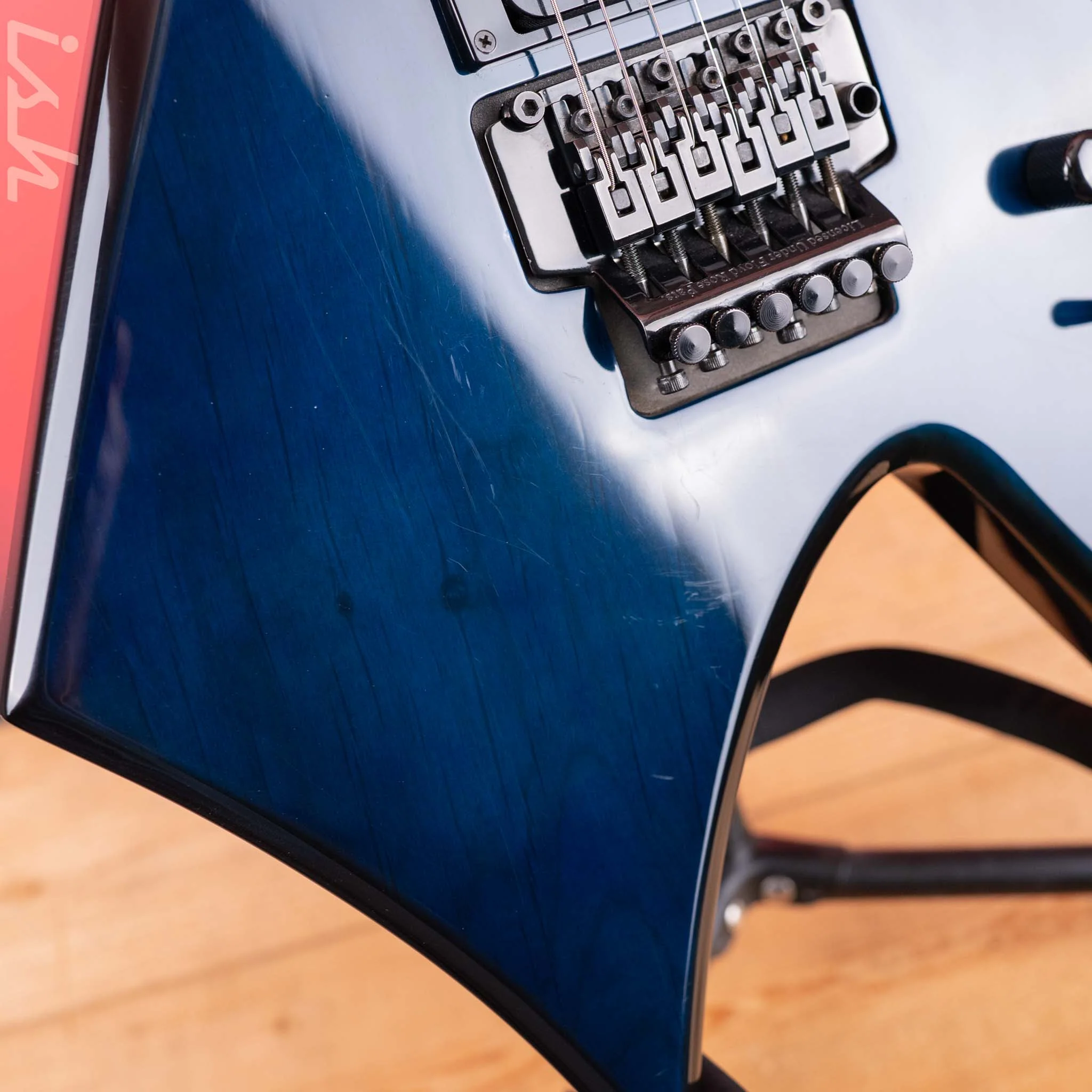 BC Rich Warlock Blue - Image 7