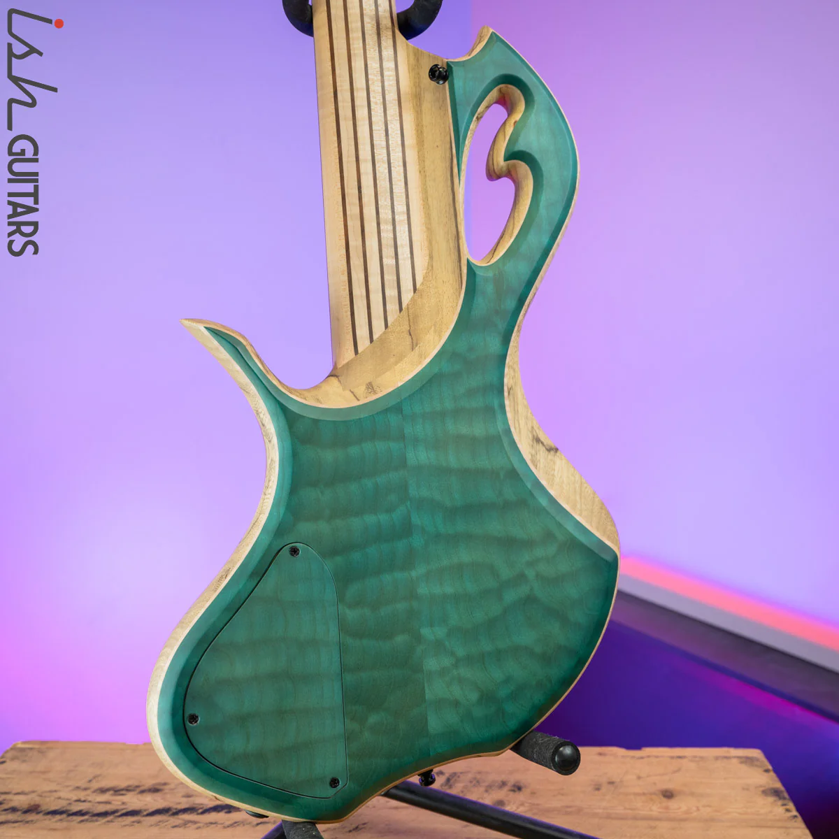 Divinity Oracle by Benavente Singlecut 5 String Bass Guitar - Image 11