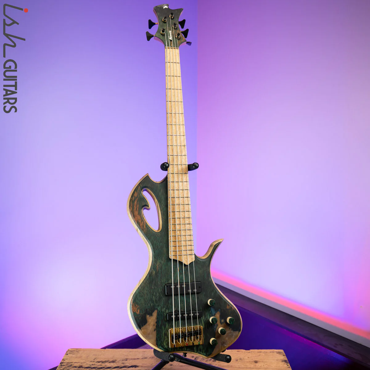 Divinity Oracle by Benavente Singlecut 5 String Bass Guitar - Image 2