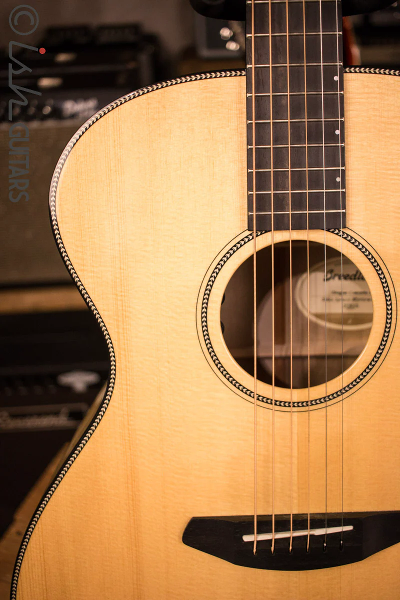 Breedlove Oregon Concerto E Sitka Spruce Myrtlewood - Image 3