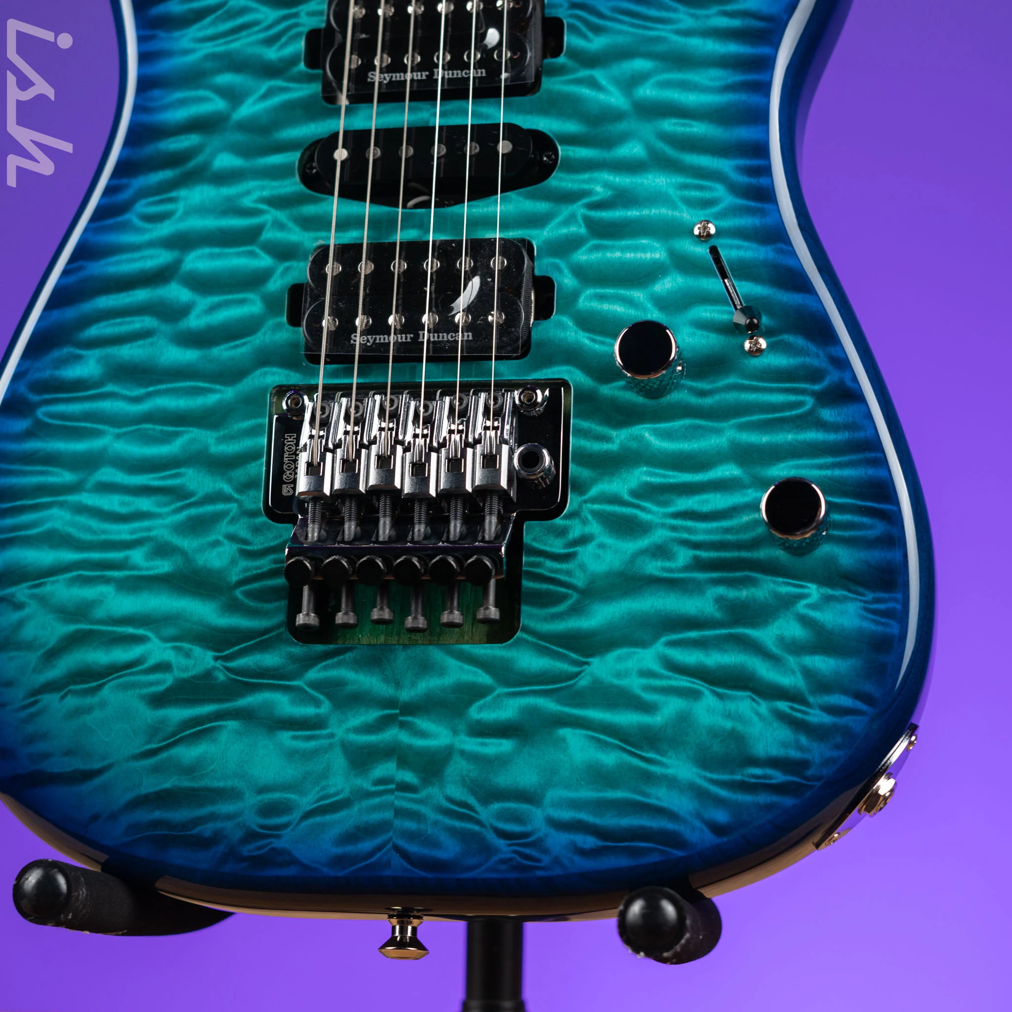 Charvel SMJ San Dimas Style 1 HSH FR M QM Caribbean Burst - Image 4