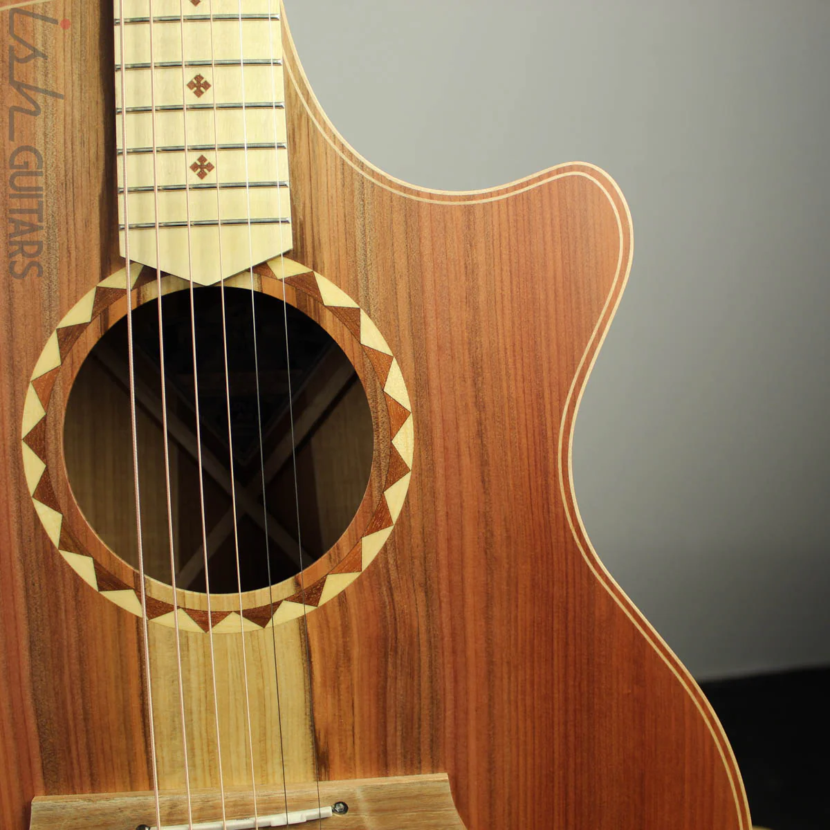Cole Clark Angel AN2EC-RDBLSB Redwood Top w/ Blackwood Back and Sides - Image 3