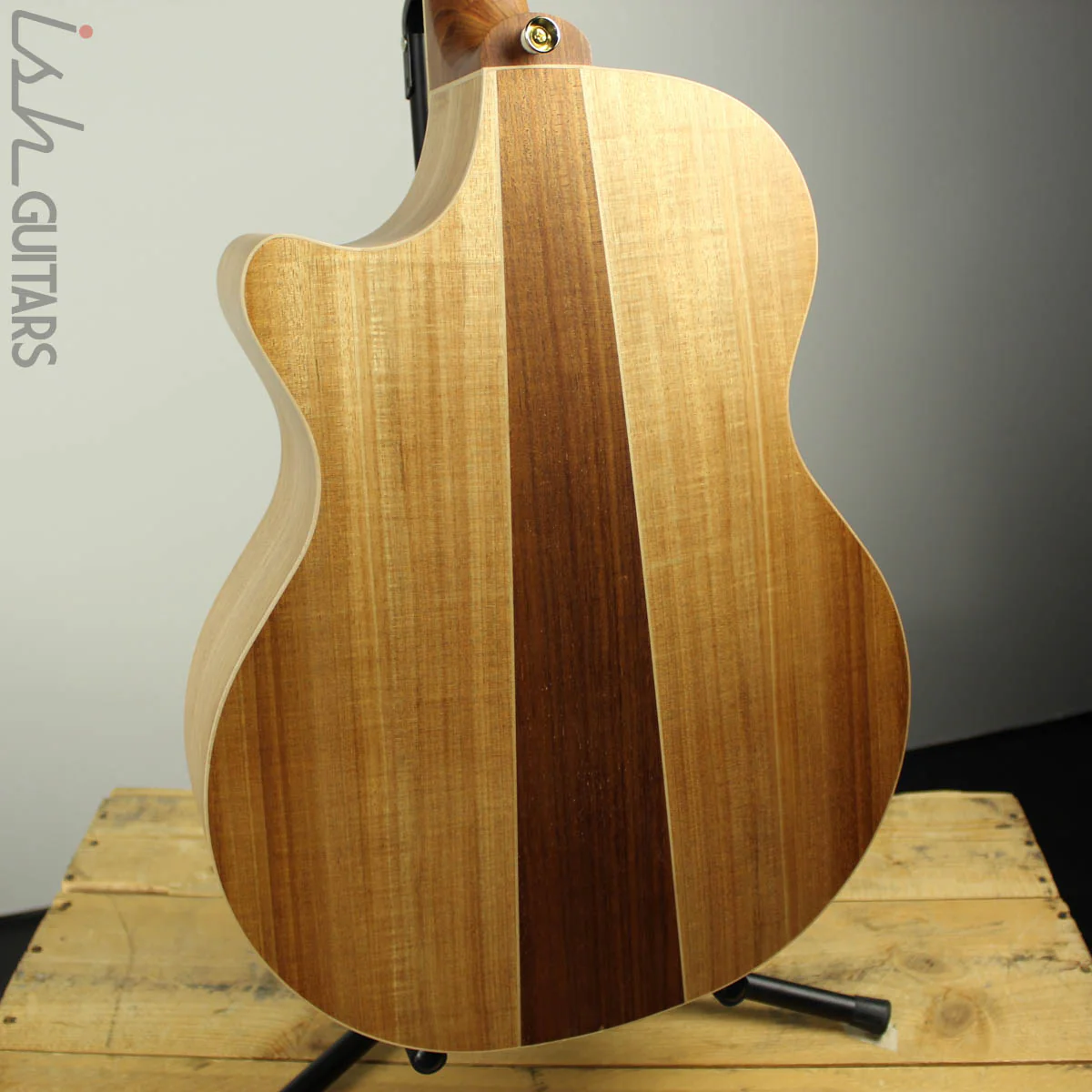 Cole Clark Angel AN2EC-RDBLSB Redwood Top w/ Blackwood Back and Sides - Image 9