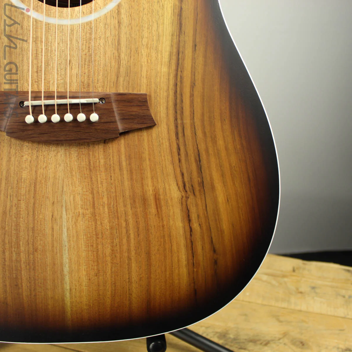 Cole Clark Fat Lady FL2EC-BLBL Sunburst Australian Blackwood - Image 3