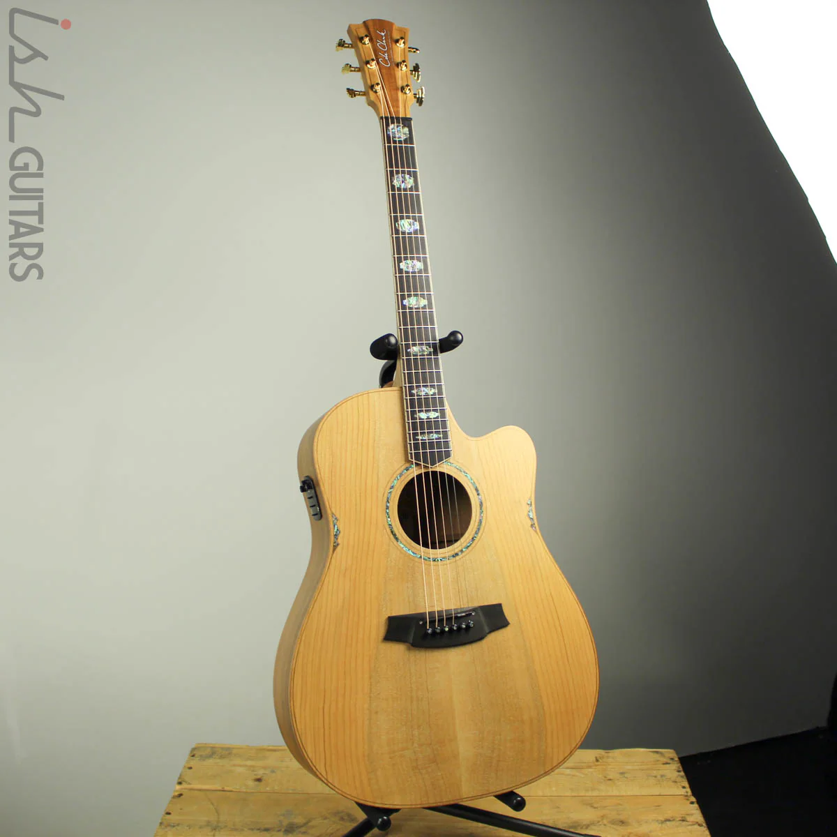 Cole Clark FL3EC-COLB Cedar of Lebanon Top with Blackwood Back and Sides - Image 3