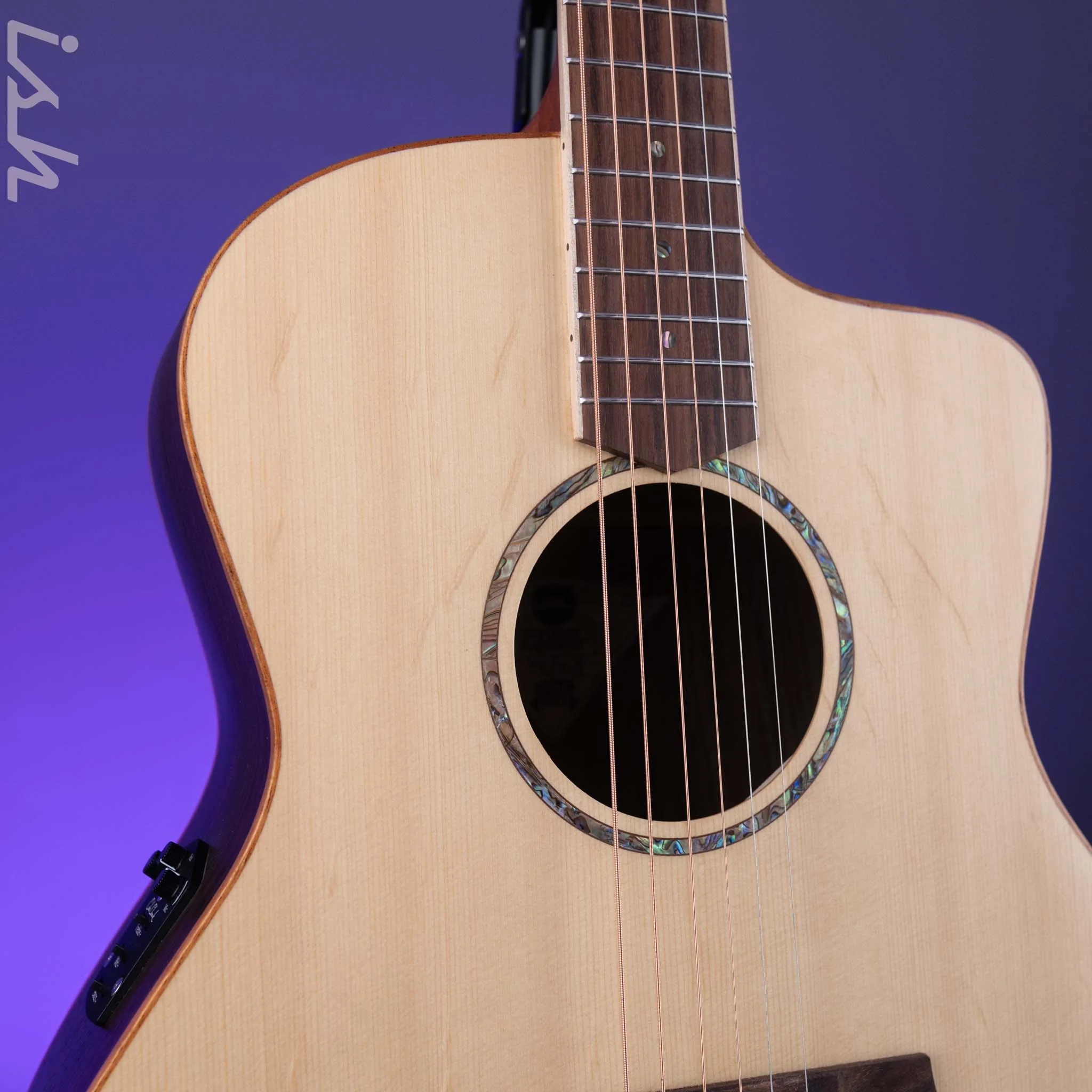 Cole Clark Studio Grand Auditorium SAN1EC Acoustic-Electric Guitar - Image 3