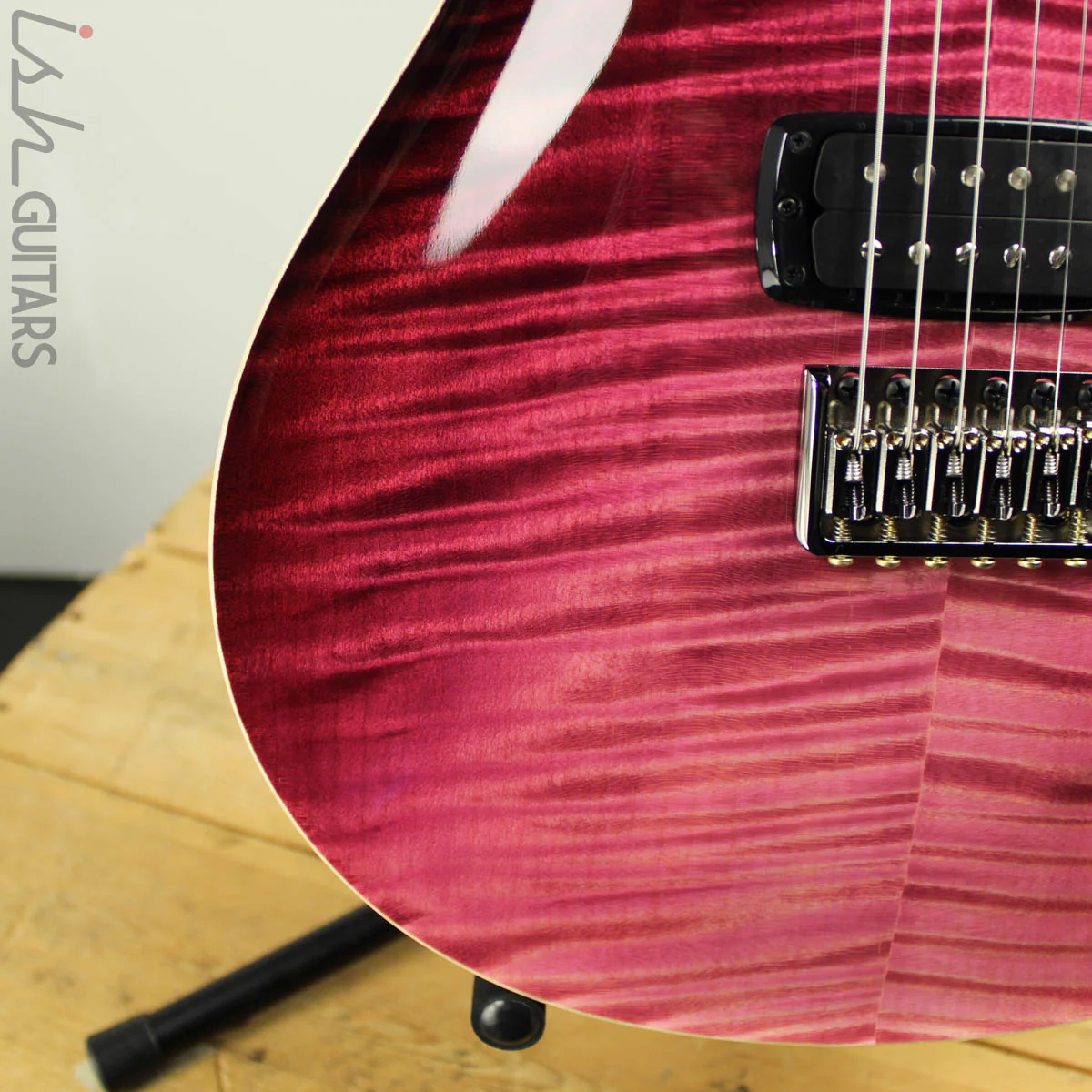 2019 PRS Modern Eagle V Private Stock Limited Raspberry Dragon's Breath - Image 5