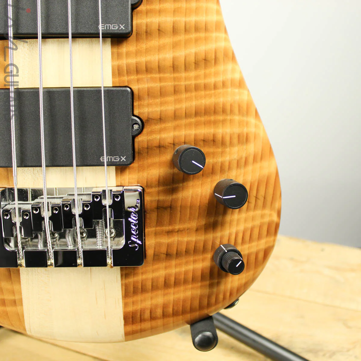 NAMM 2018 Spector NS-4 High Gloss 4 String Flamed Redwood HH - Image 4