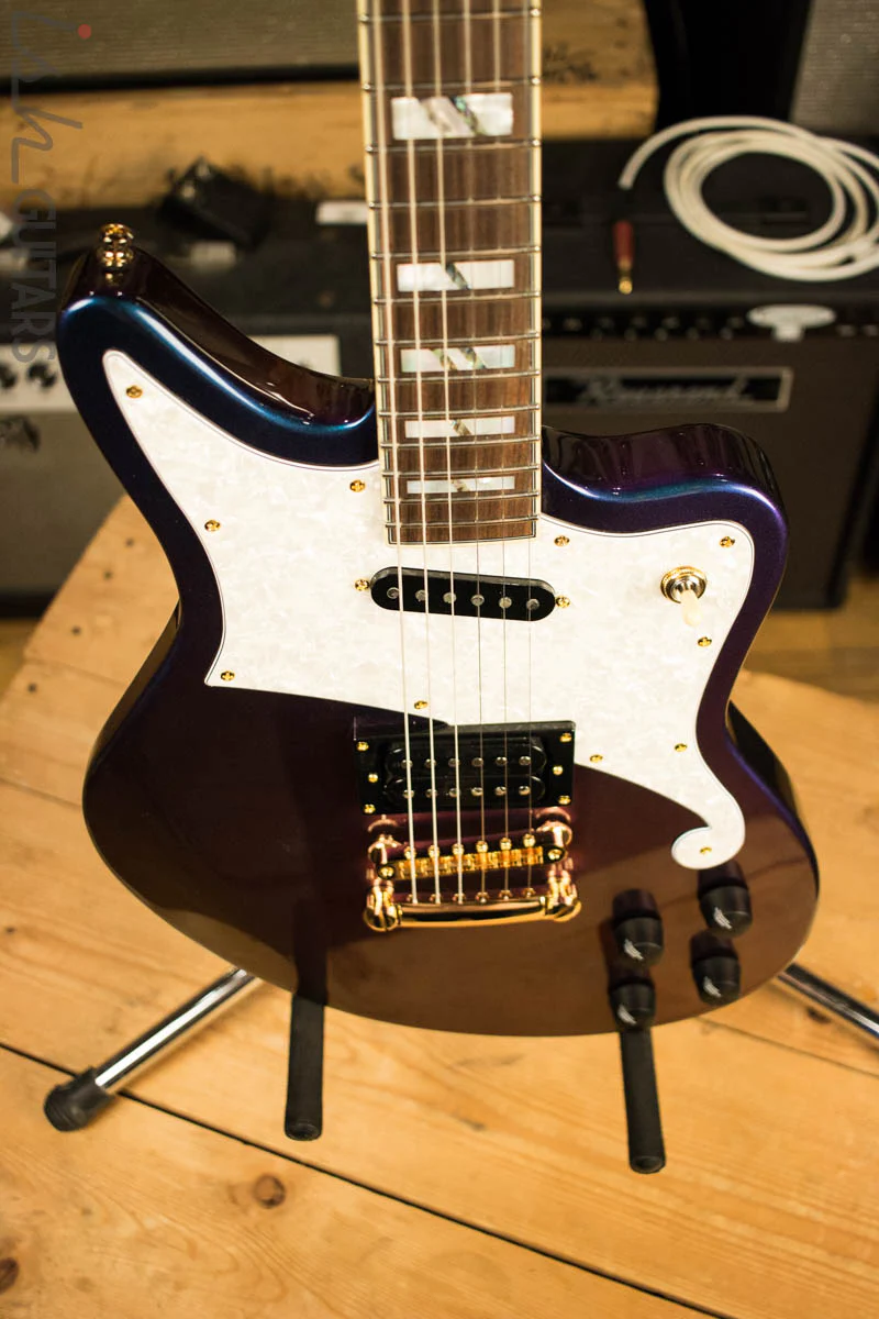 D’Angelico Deluxe Bedford Chameleon Finish - Image 3