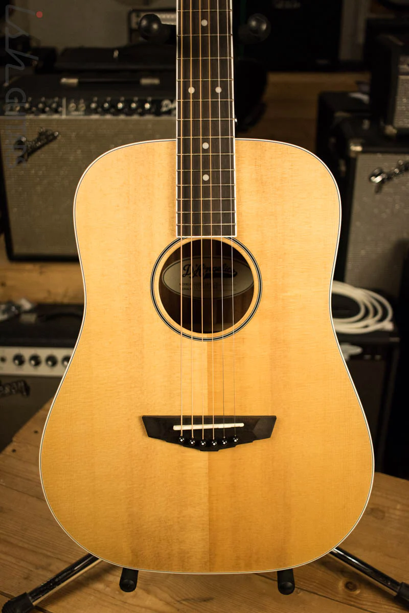 D’Angelico Premier Niagara Acoustic Guitar Spruce Top Natural Finish