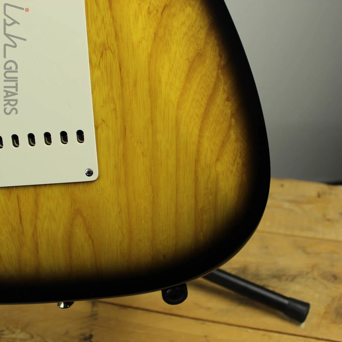 2014 D’Pergo Vintage Limited Strat Tobacco Sunburst - Image 12
