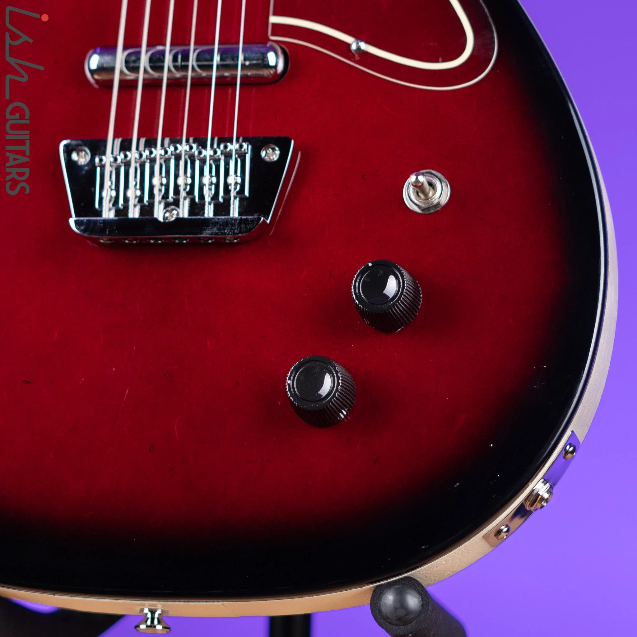 Danelectro '56 Singlecut Baritone Red Burst DEMO - Image 4