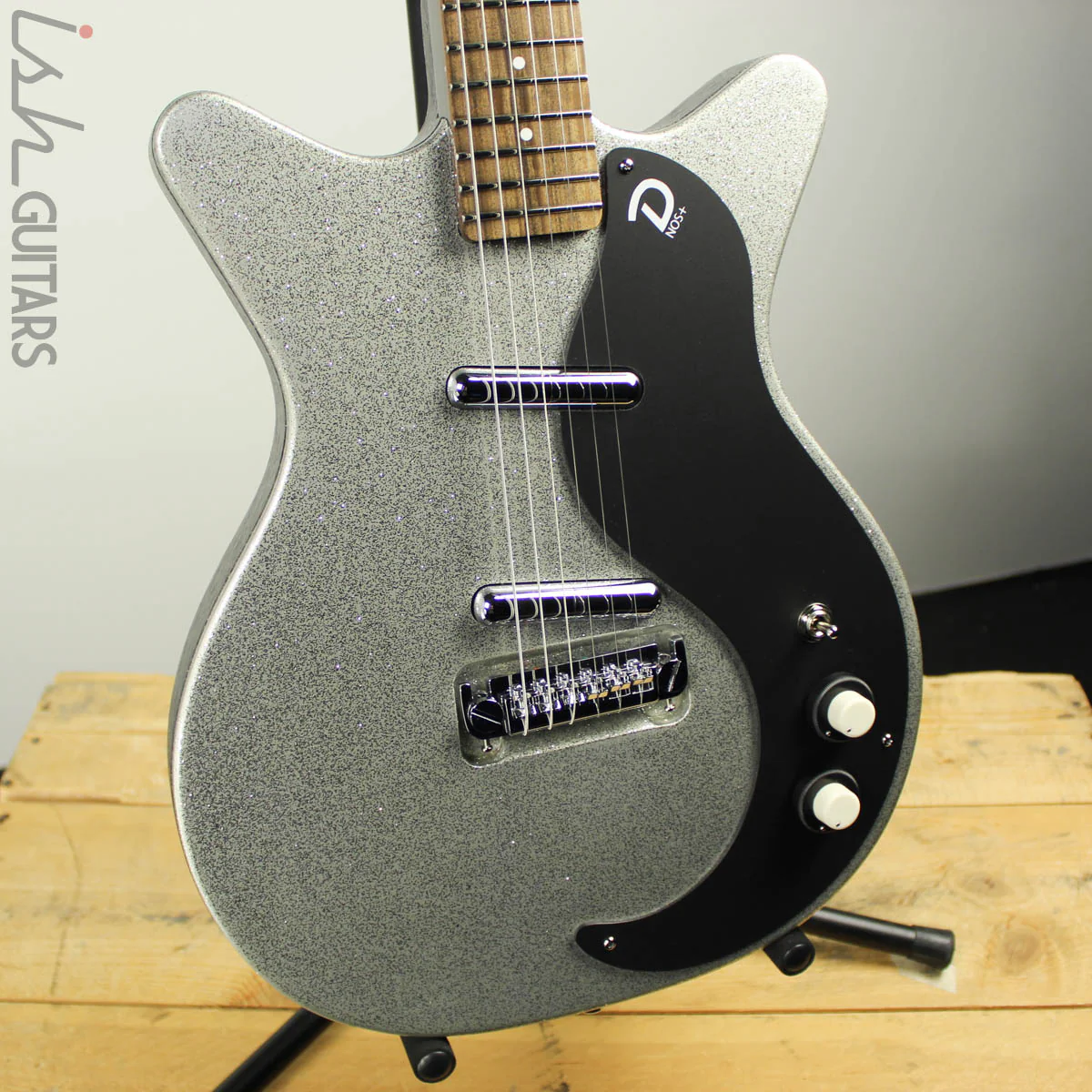 Danelectro 59M NOS+ 60th Anniversary Edition Silver Metalflake