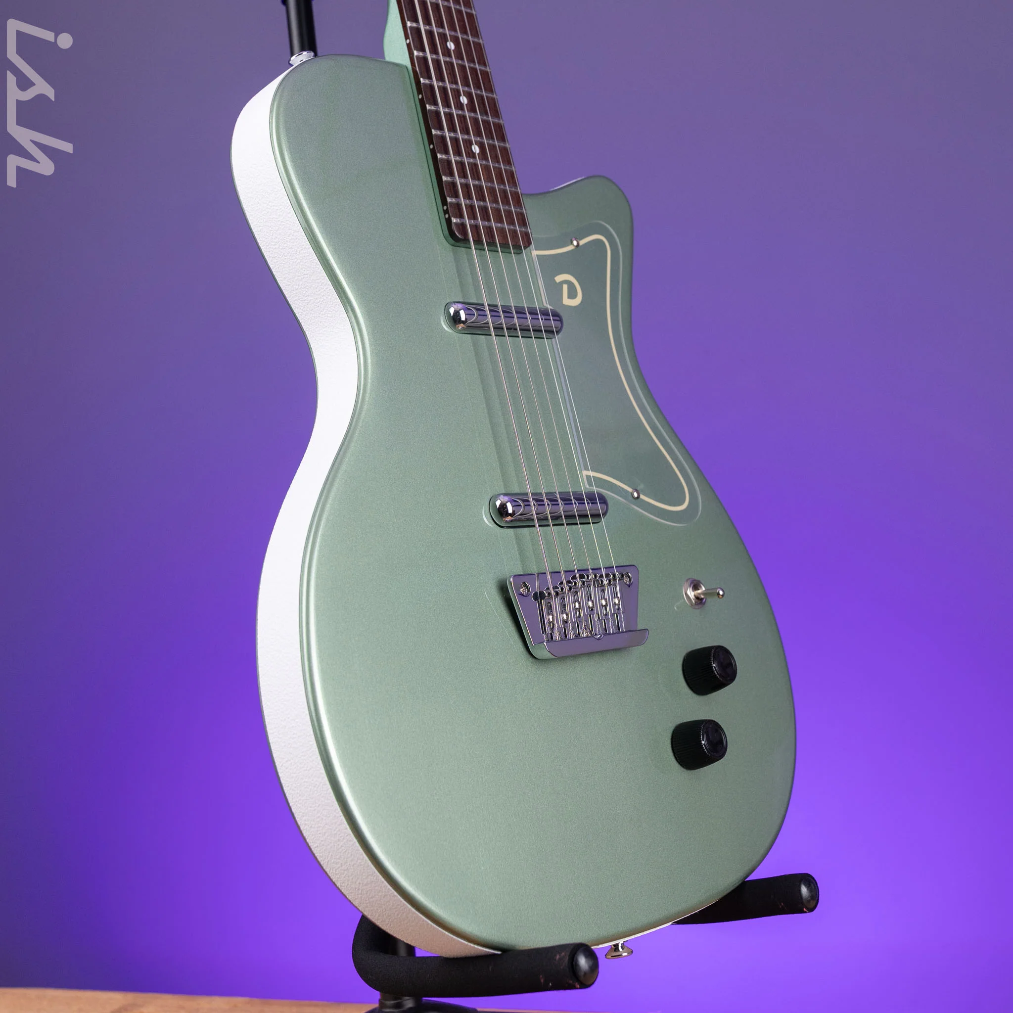 Danelectro D-56 Baritone Electric Guitar Olive Metallic *Ish Guitars Exclusive* - Image 3