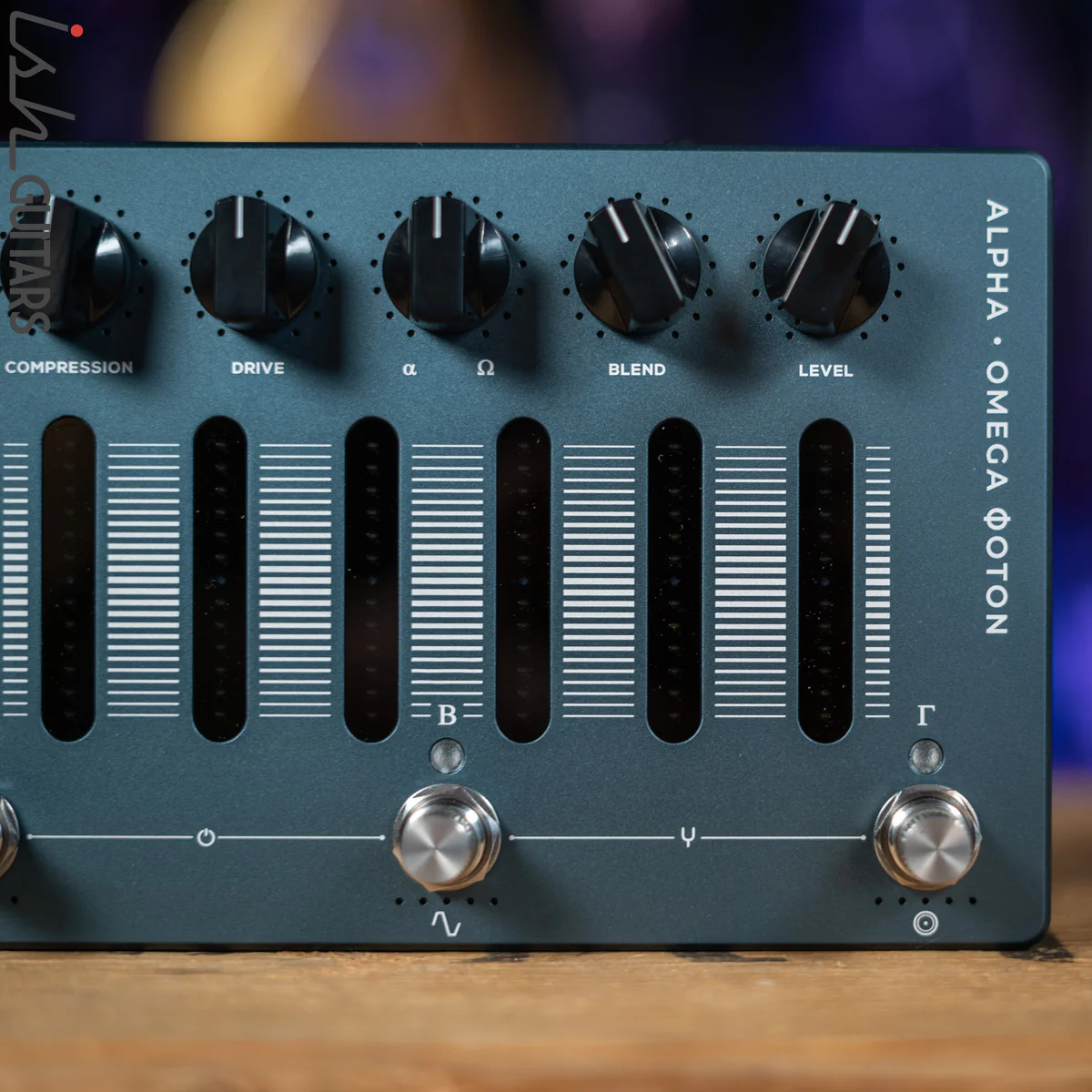 Darkglass Electronics Alpha-Omega Photon Bass Distortion/Preamp Pedal - Demo - Image 3