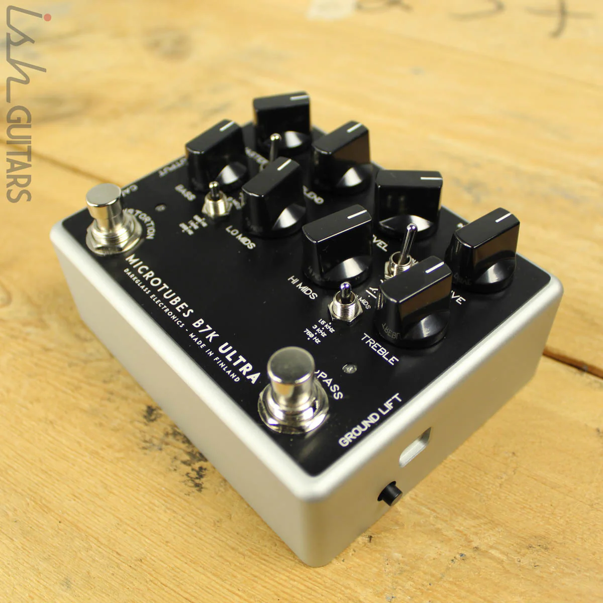 Darkglass Microtubes B7K Ultra Bass Preamp Pedal