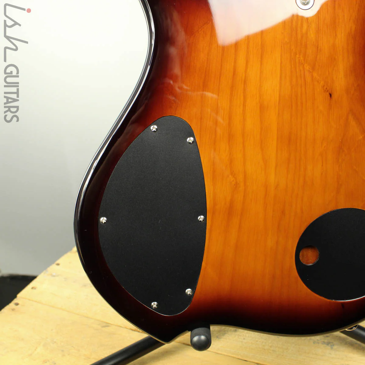 Dingwall Combustion 4-String Vintageburst Bass - Image 9