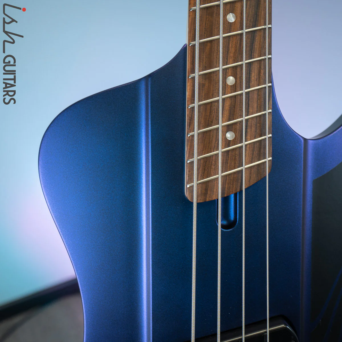 Dingwall D-ROC 4-String Standard Matte Blue to Purple Colorshift - Image 3