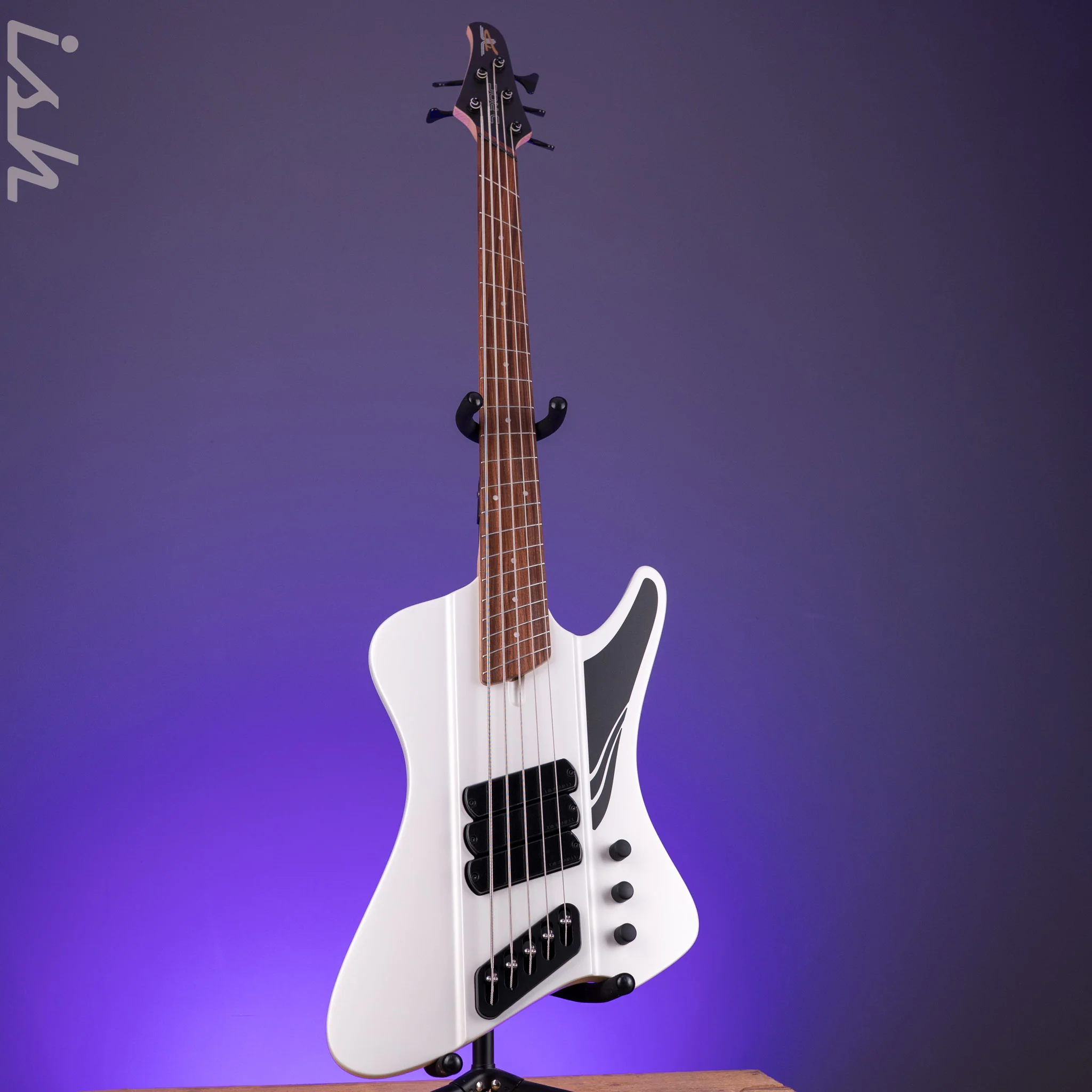 Dingwall D-Roc Standard 5-String Bass Ducati Pearl White - Image 2