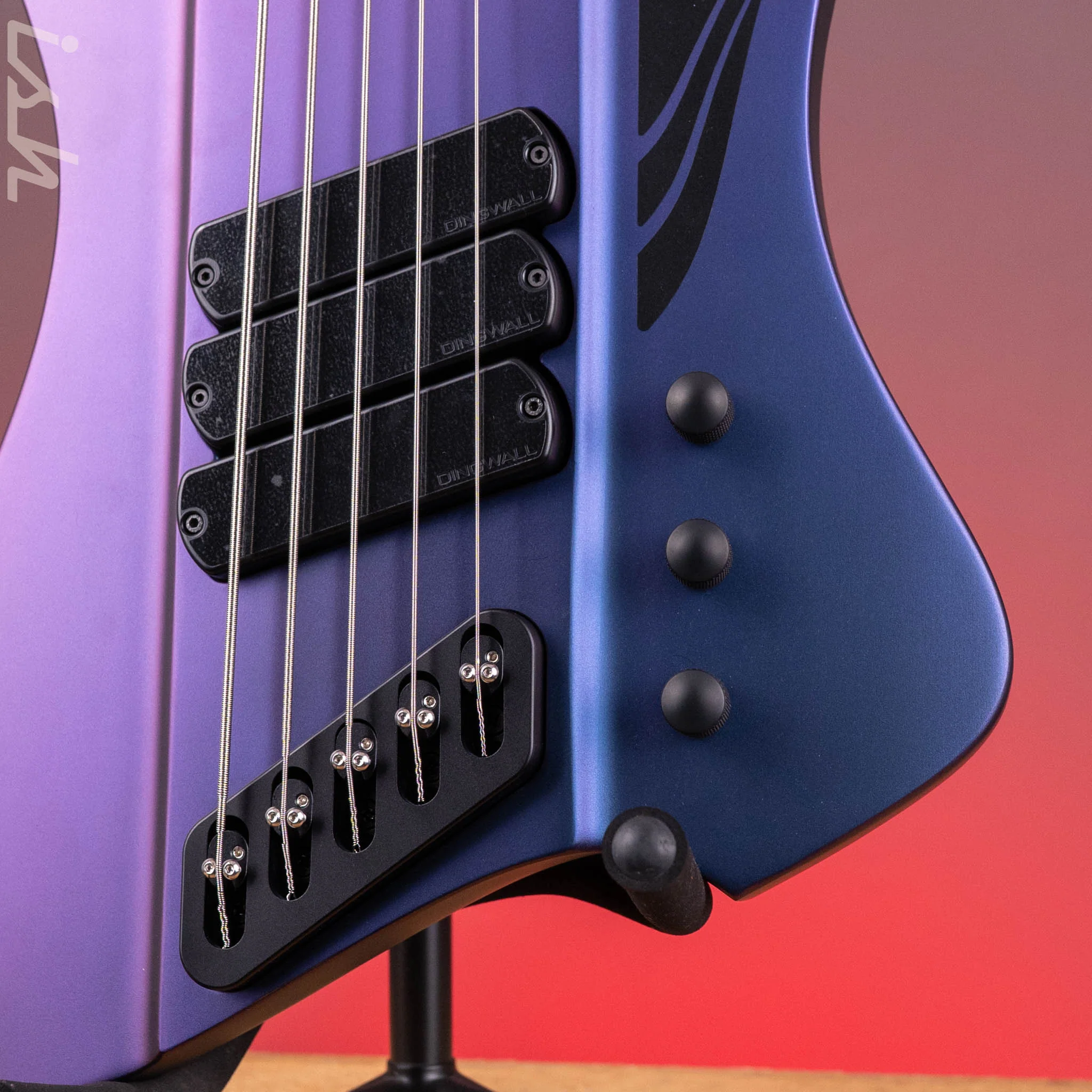 Dingwall D-Roc Standard 5-String Bass Matte Blue to Purple Colorshift B-Stock - Image 4