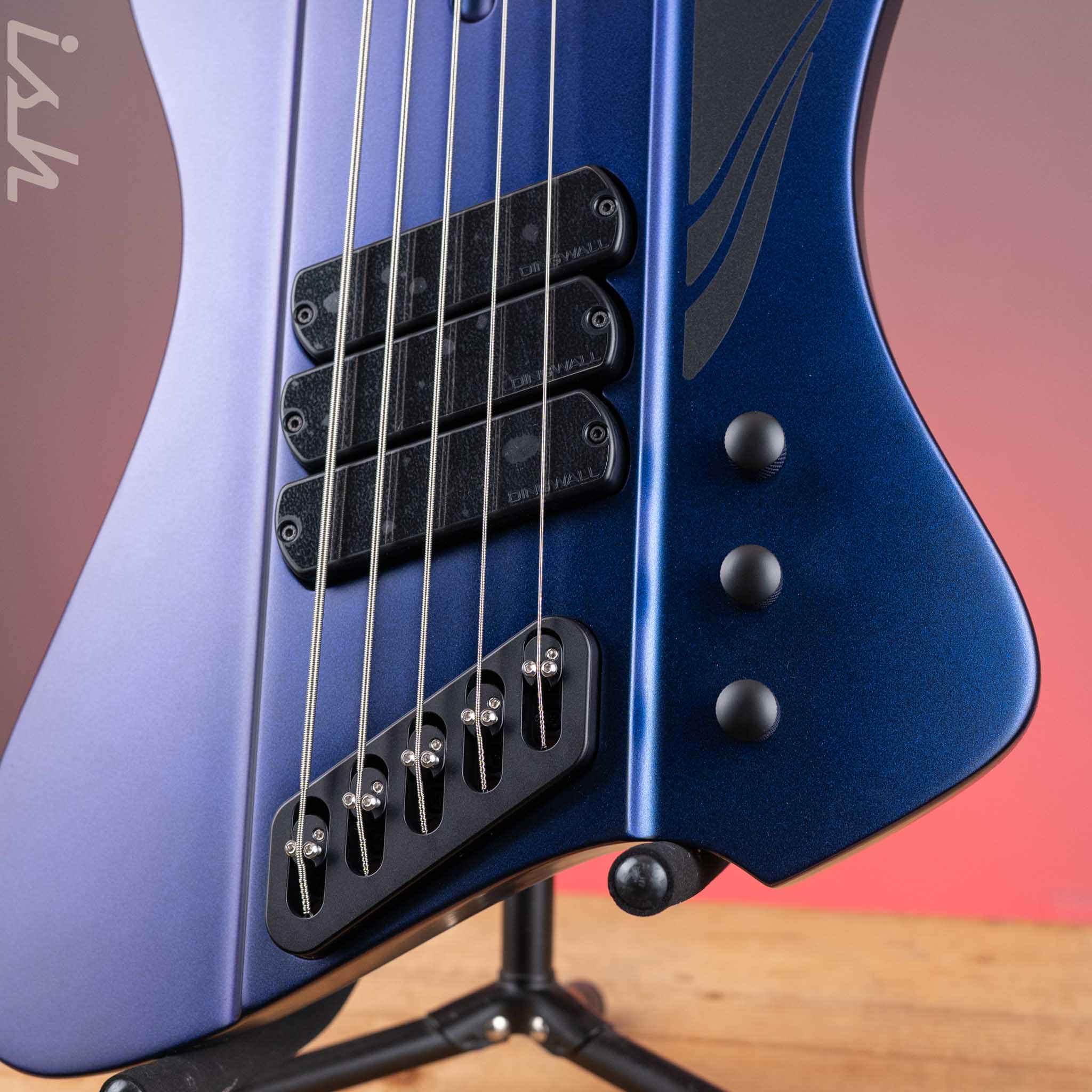 Dingwall D-Roc Standard 5-String Matte Blue to Purple Colorshift - Image 4