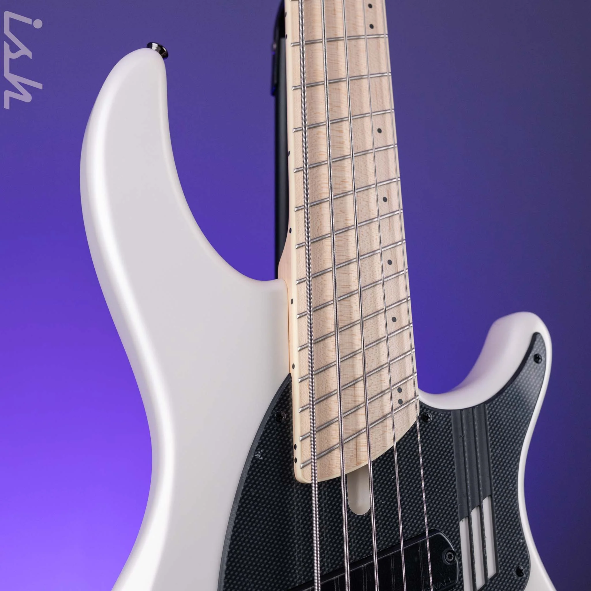 Dingwall NG-3 5-String Bass Matte Ducati Pearl White - Image 3