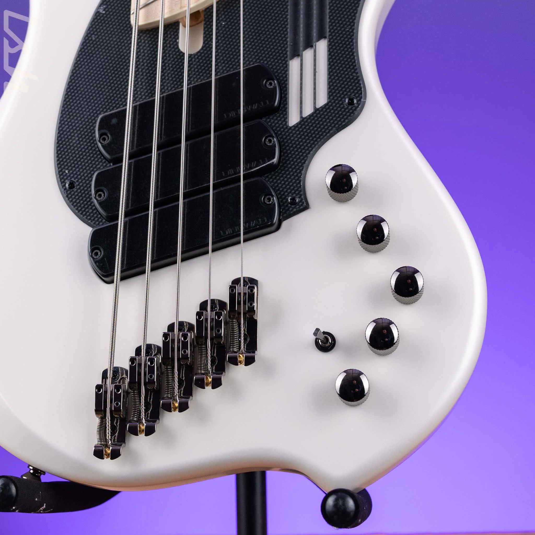 Dingwall NG-3 5-String Bass Matte Ducati Pearl White - Image 4