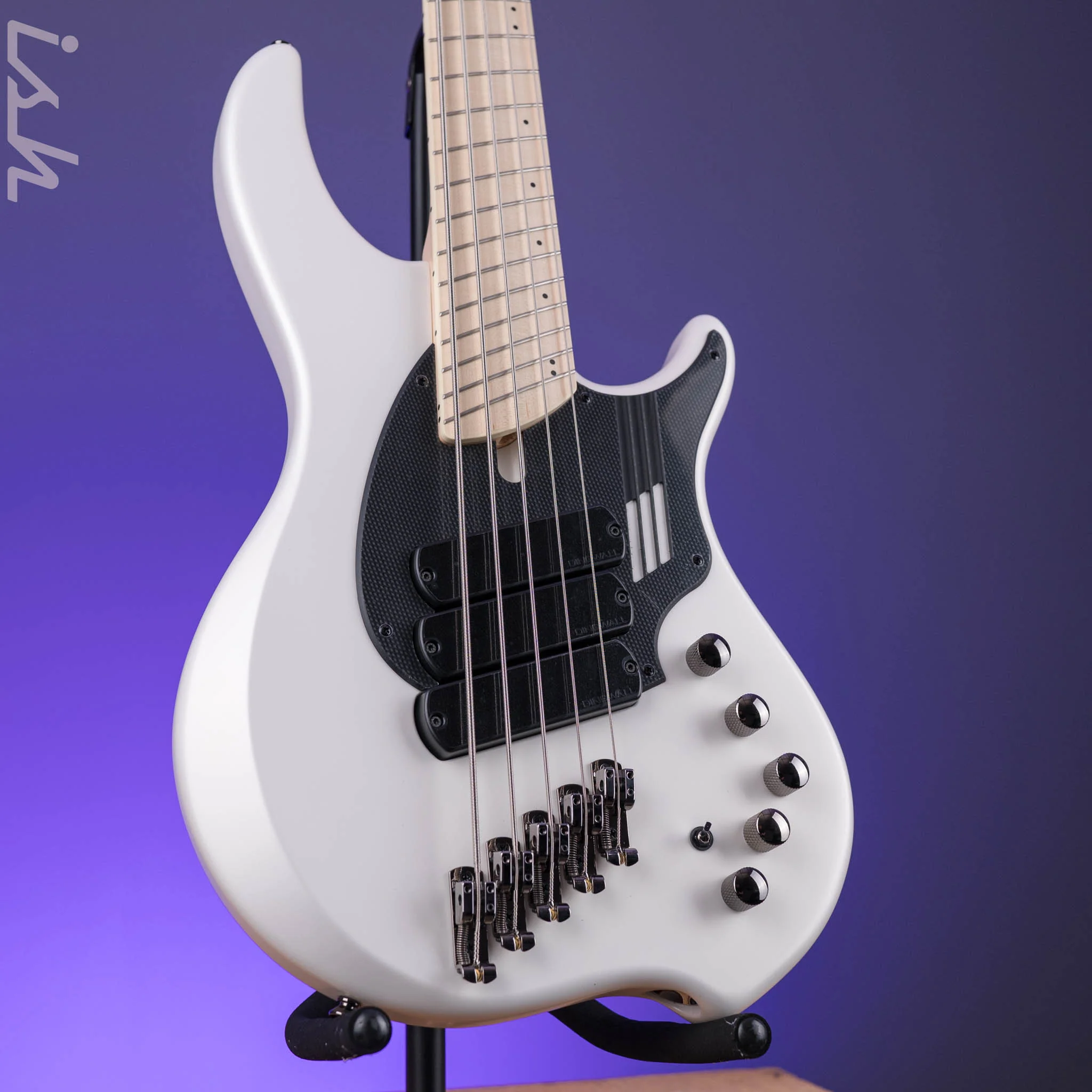 Dingwall NG-3 5-String Bass Matte Ducati Pearl White B-Stock