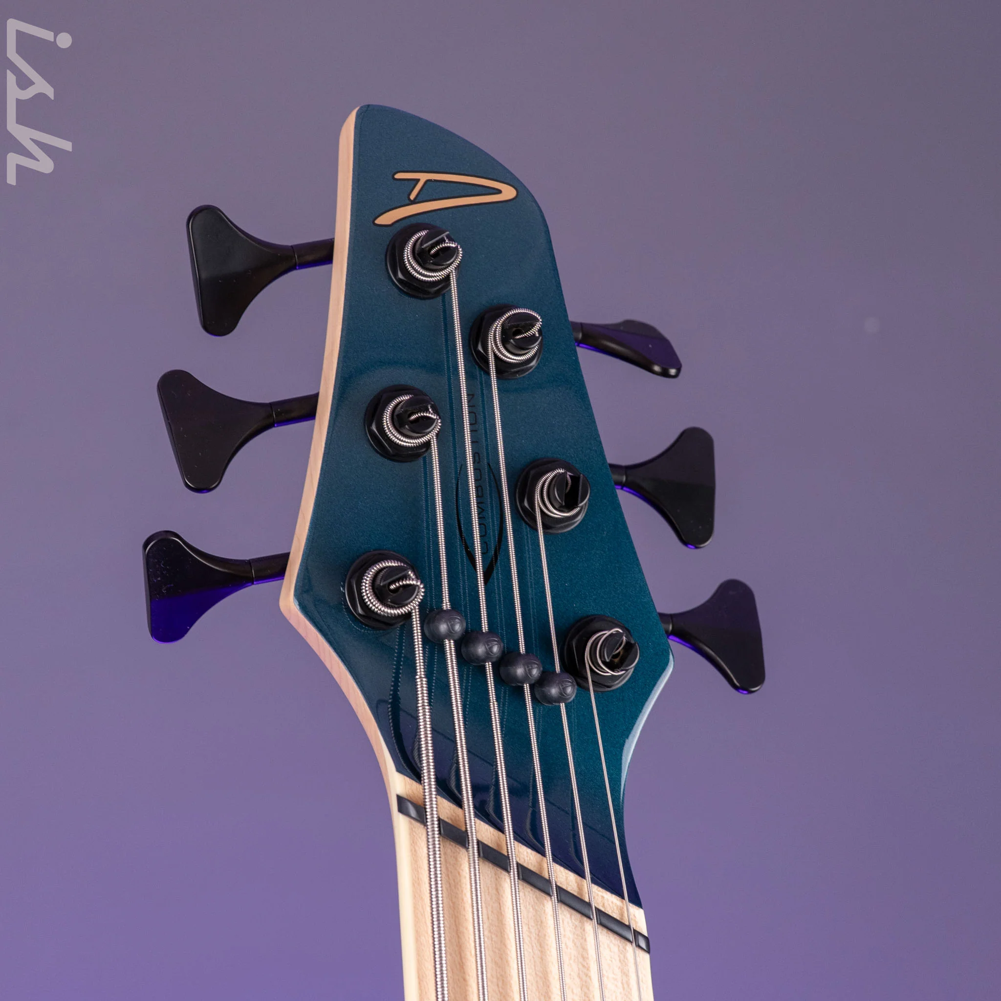 Dingwall NG-3 6-String Bass Gloss Blackforest Green - Image 7