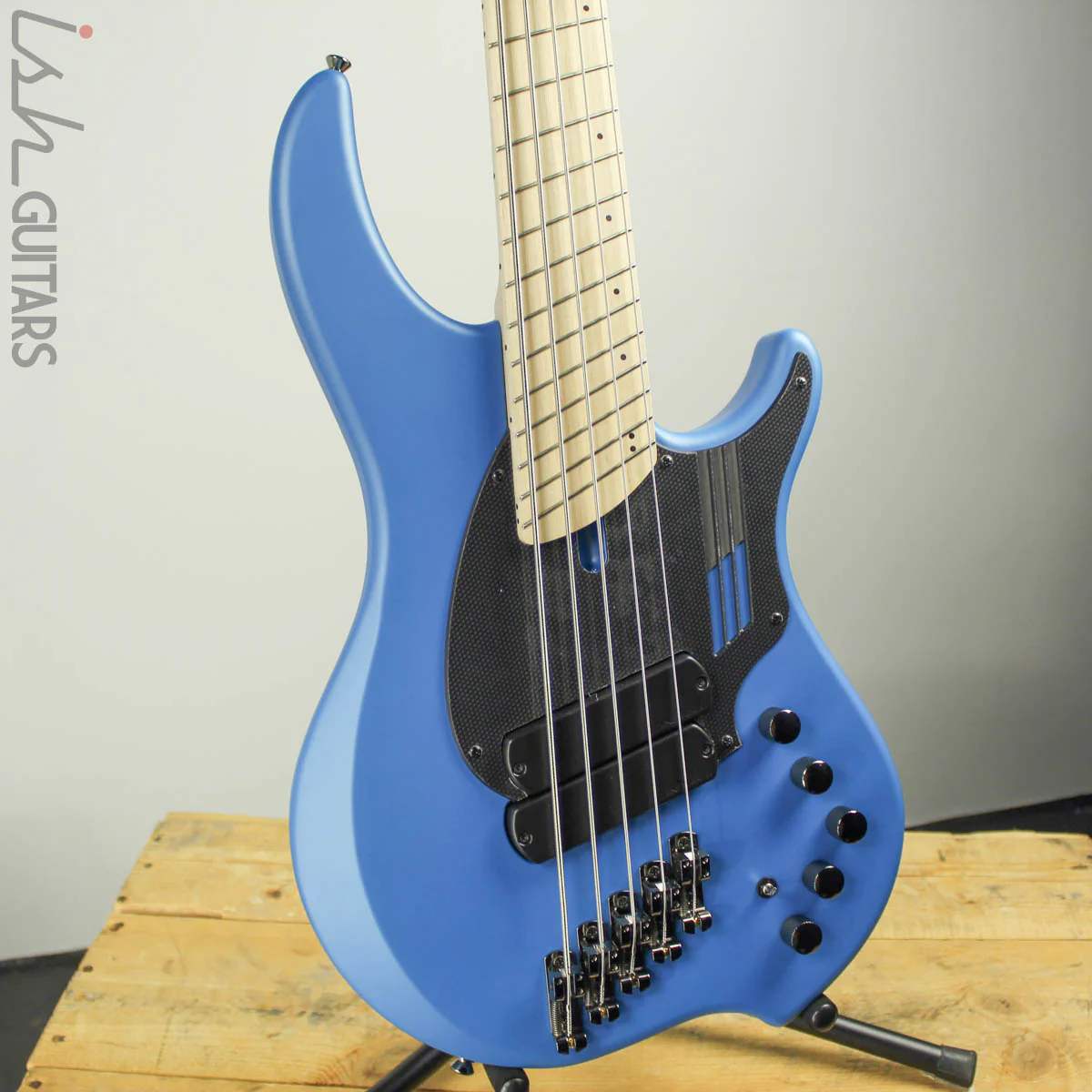 Dingwall NG2 5-String Laguna Seca Blue Maple Fretboard B-Stock