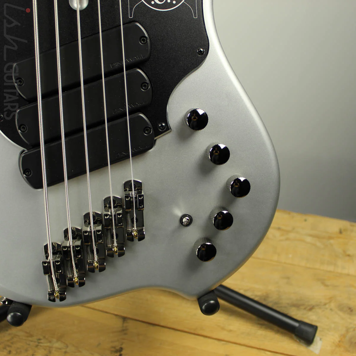 Dingwall NG3 Darkglass 10th Anniversary Limited Edition B-STOCK - Image 3