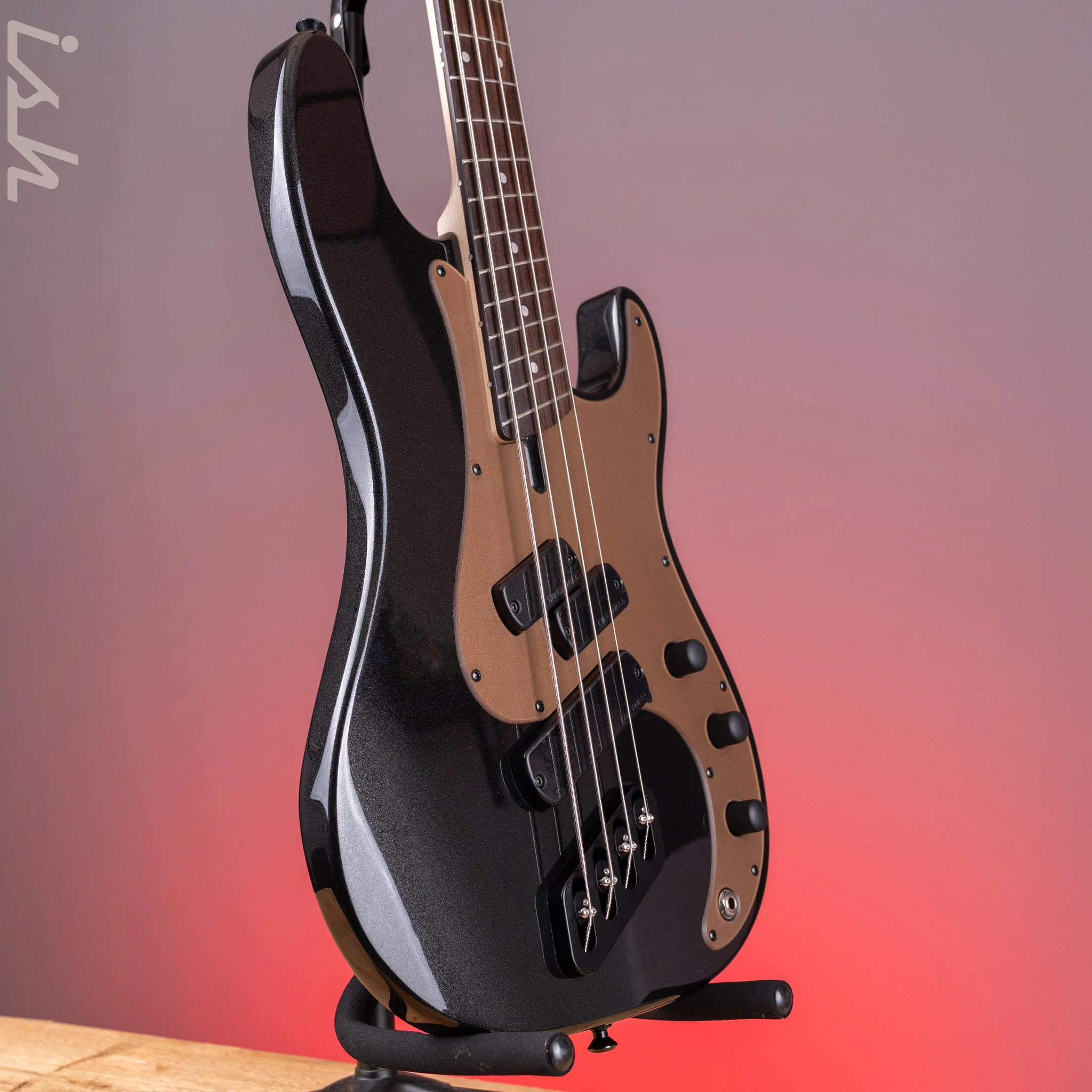 Dingwall SP1 4-String Bass Gloss Metallic Black B-STOCK - Image 3
