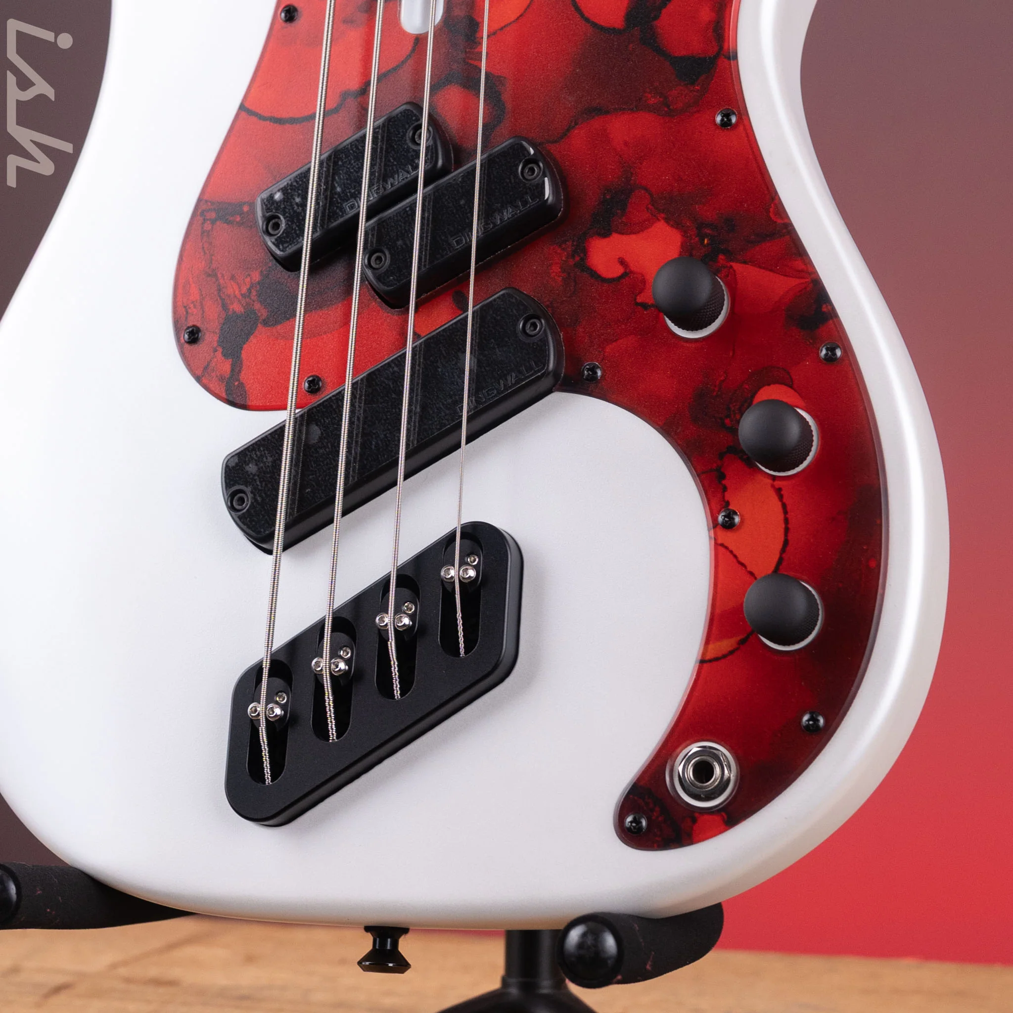 Dingwall SP1 4-String Bass Matte Ducati Pearl White - Image 5
