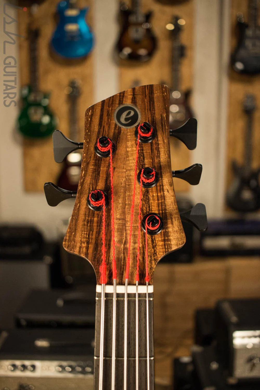 Elrick Singlecut Neck Through Bass Guitar Wenge Neck - Image 5